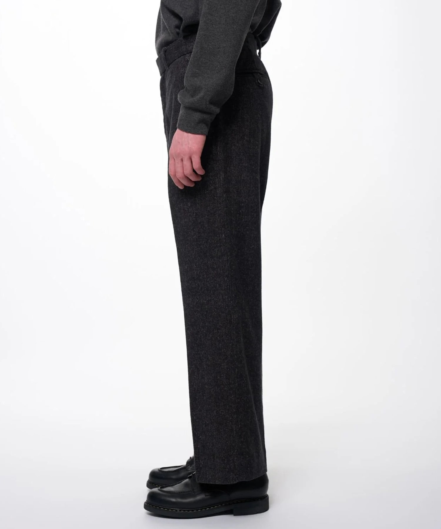 SINGLE PLEAT WIDE TROUSERS MARKAWARE/marka