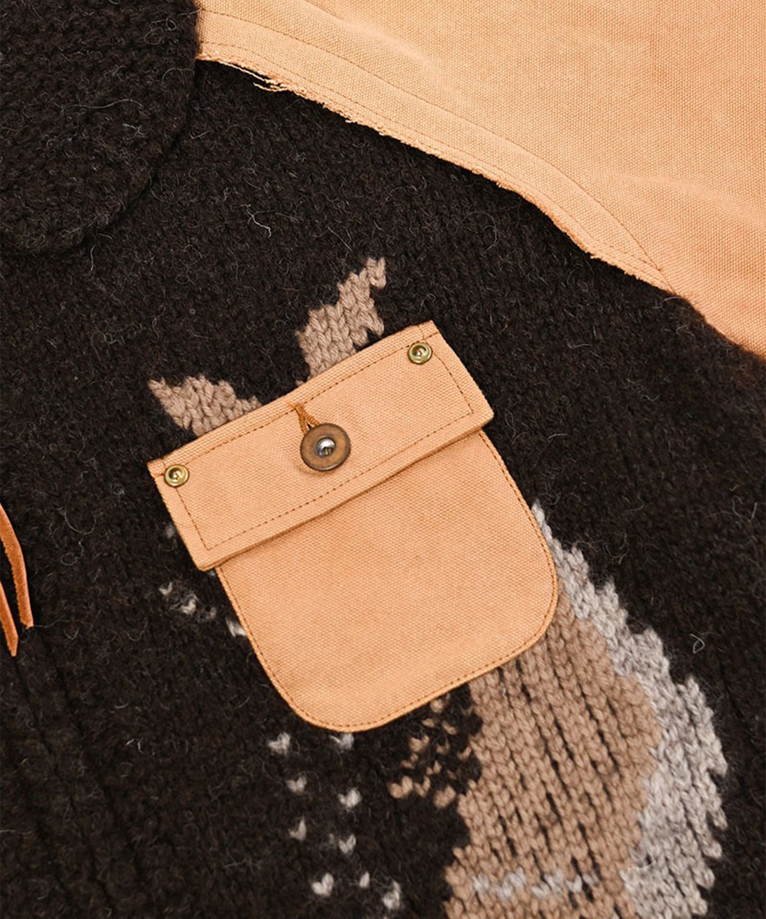 Combination cowichan sweater KHOKI