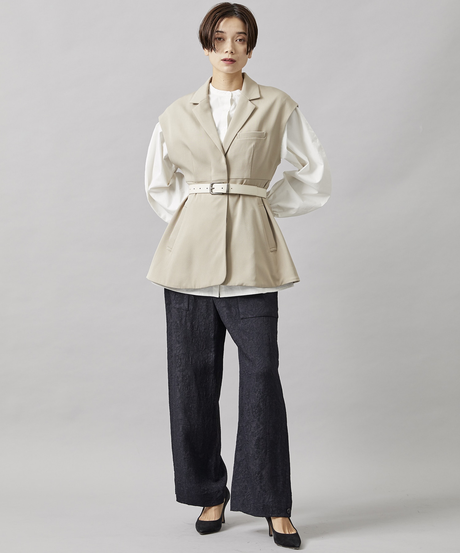 別注PEPLUM JACKET WITH PUFF BLOUSE｜STUDIOUS