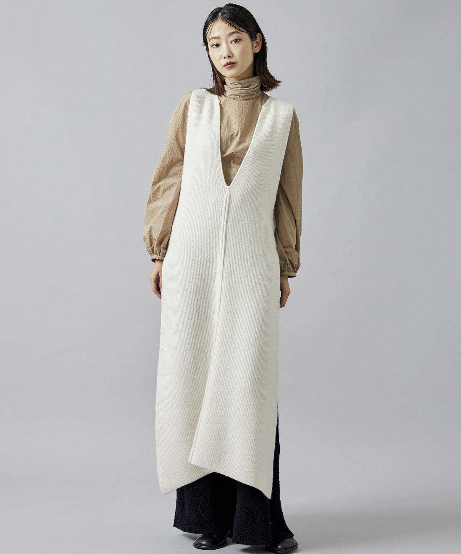 Lautashi wool linen ドレス