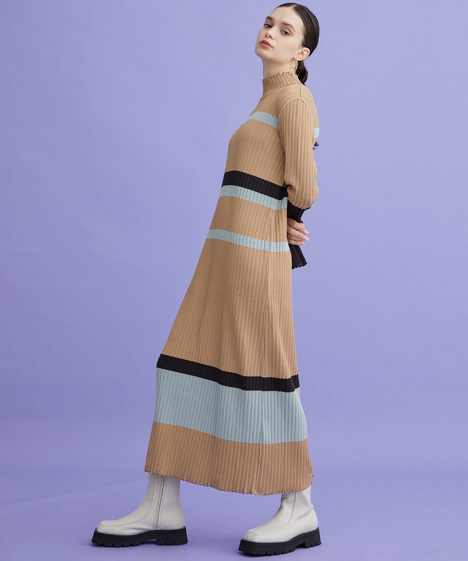 マルチボーダーロングニットワンピース Free Beige Inella Womens Studious Online公式通販サイト