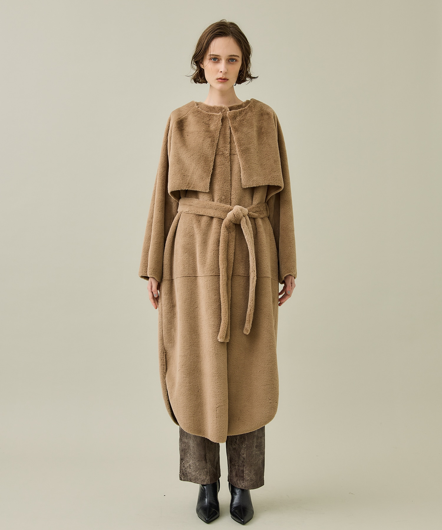 MANY WAY USEFUL BOA COAT｜STUDIOUS