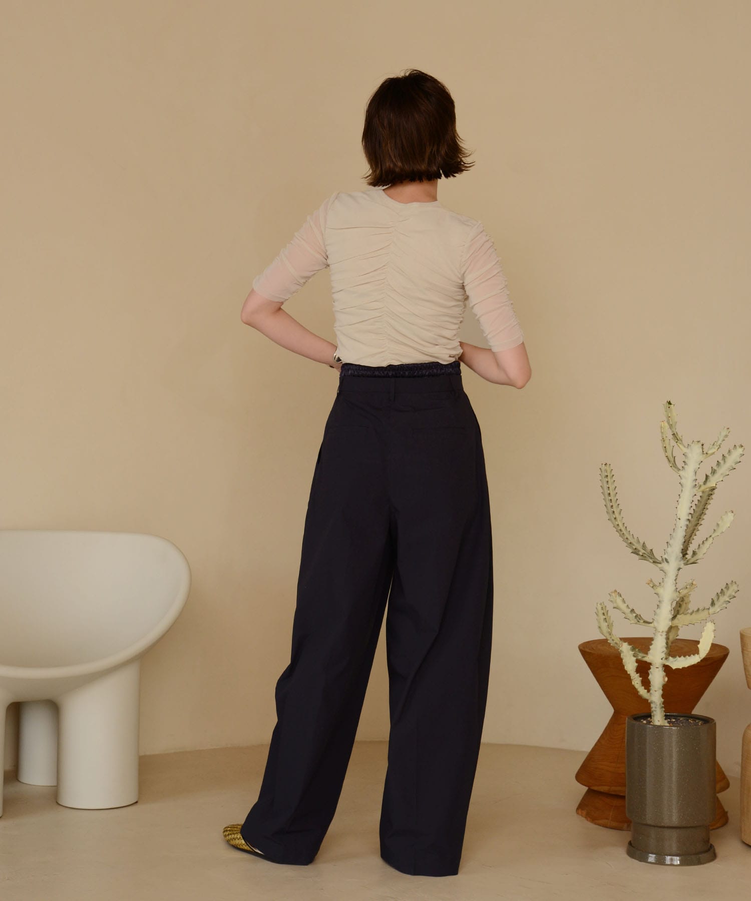 Wベルトタックボリュームパンツ MATURED