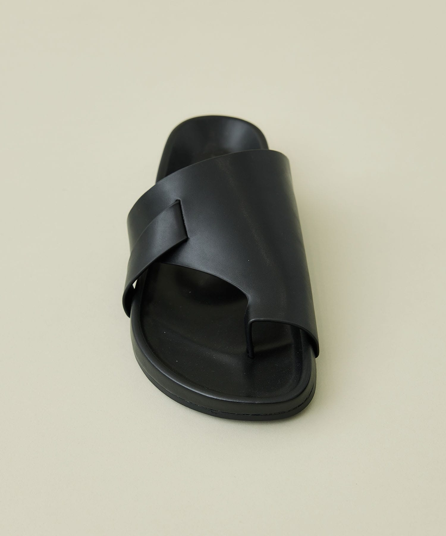 WIDE THONG FLAT SANDAL(37 BLACK): UN3D.: WOMENS｜ STUDIOUS ONLINE