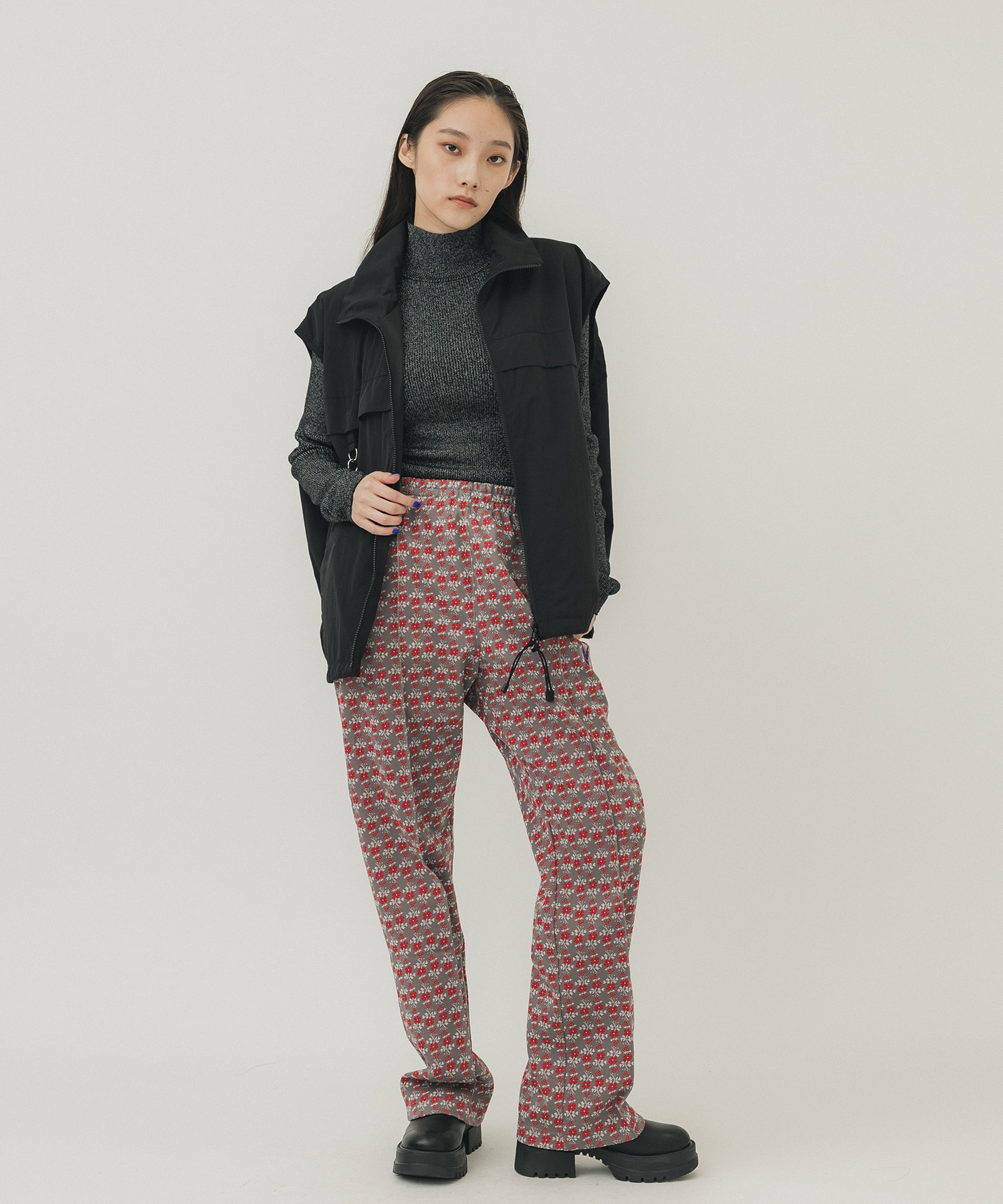 Track Pant - Poly Jq.(XS RED): Needles: WOMENS｜ STUDIOUS ONLINE