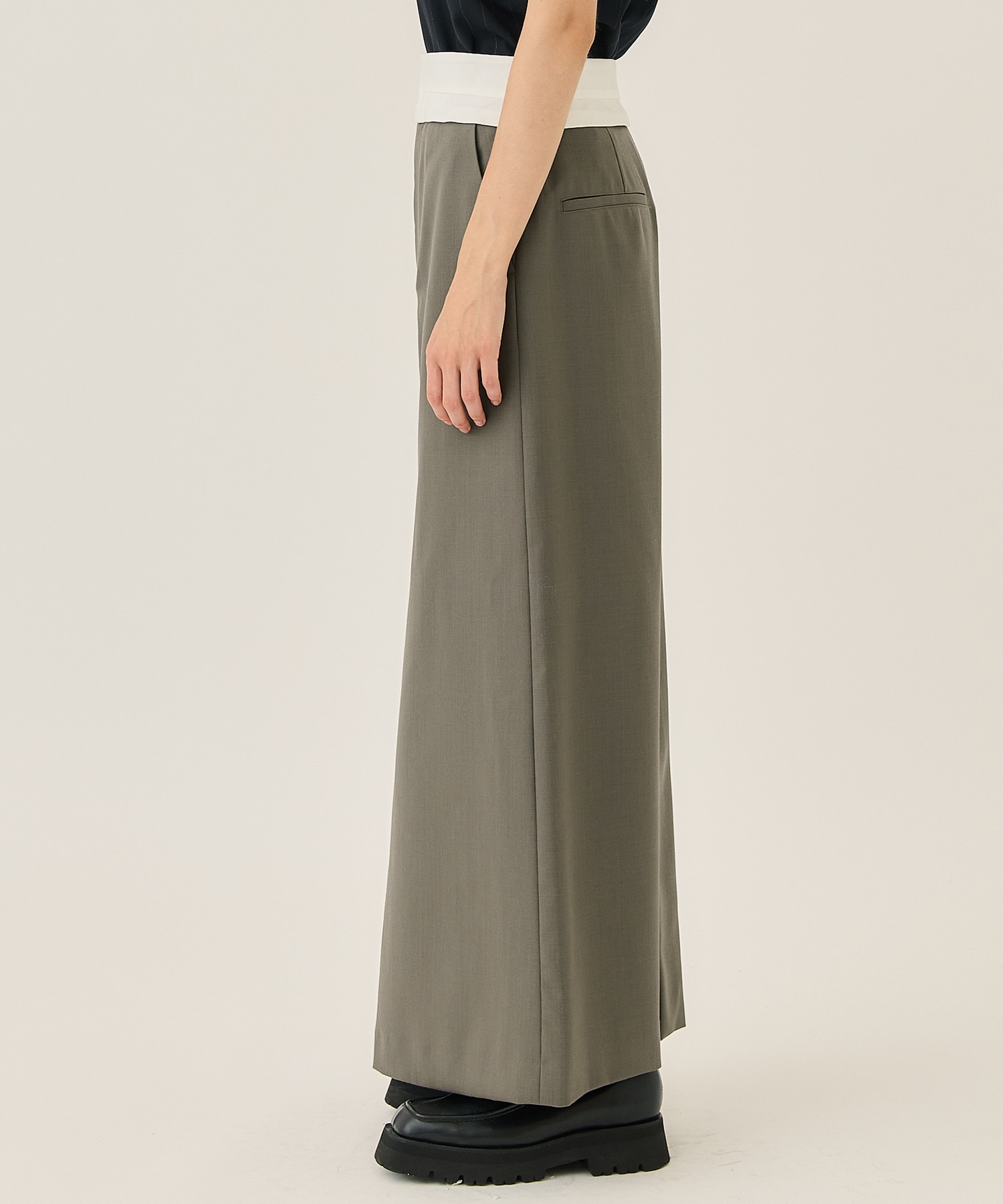 Wrap waist Skirt(36 GREY): IIROT: WOMENS｜ STUDIOUS ONLINE公式通販