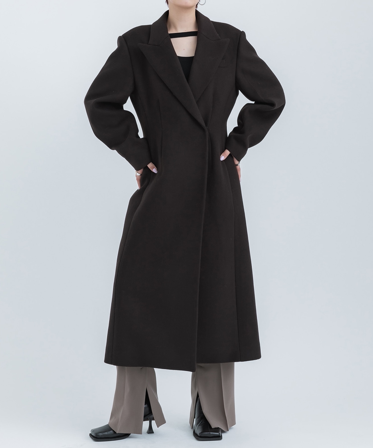 Super140s Peaked Lapel COAT STUDIOUS