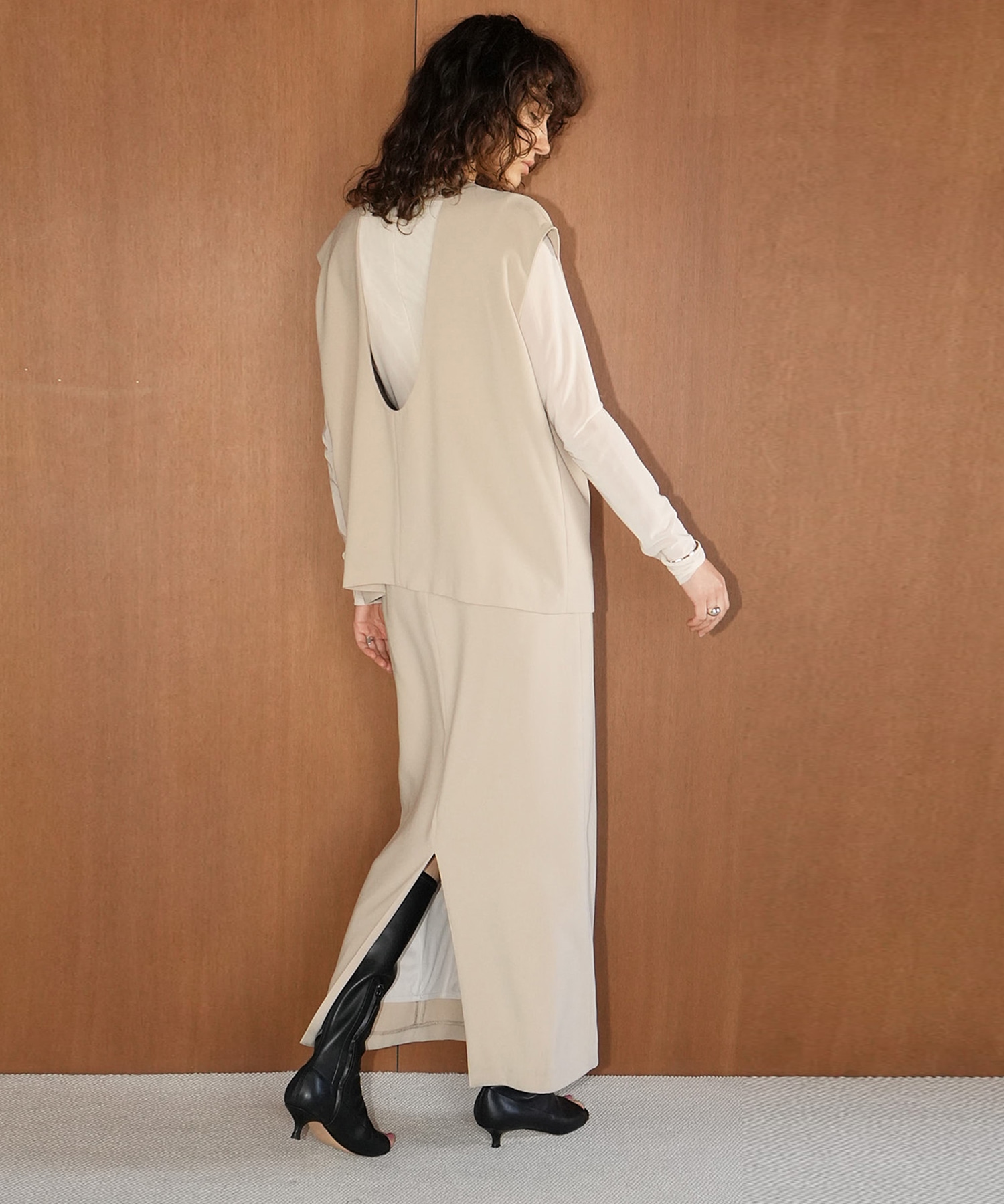 LAYERED BACK OPEN ONEPIECE CLANE