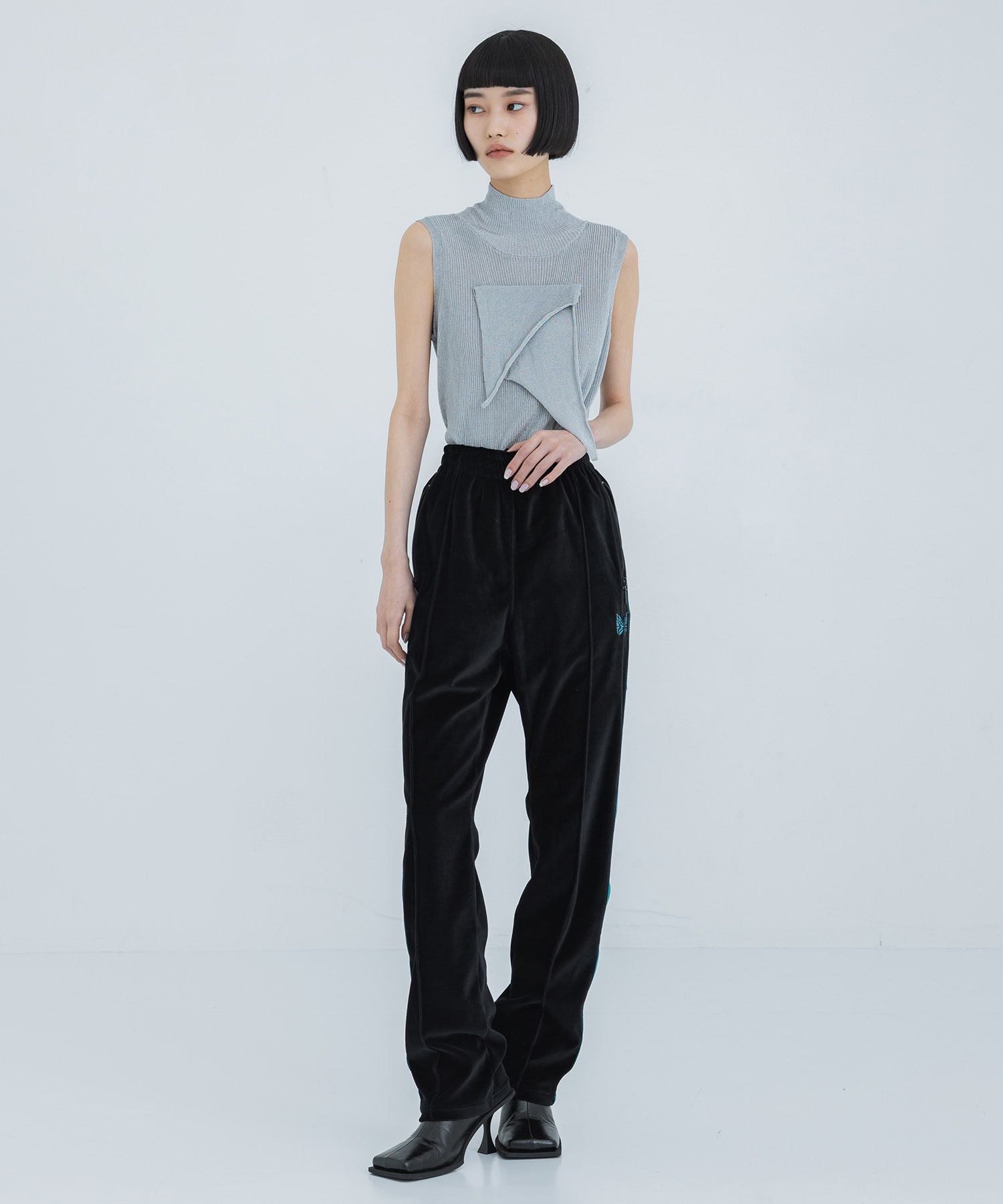 Narrow Track Pant - C/Pe Velour(XS BLACK): Needles: WOMENS ...