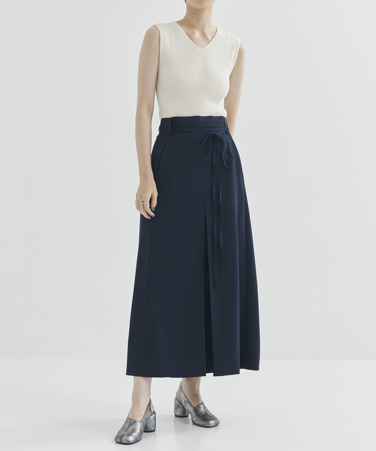 High Waist Tucked Skirt STUDIOUS