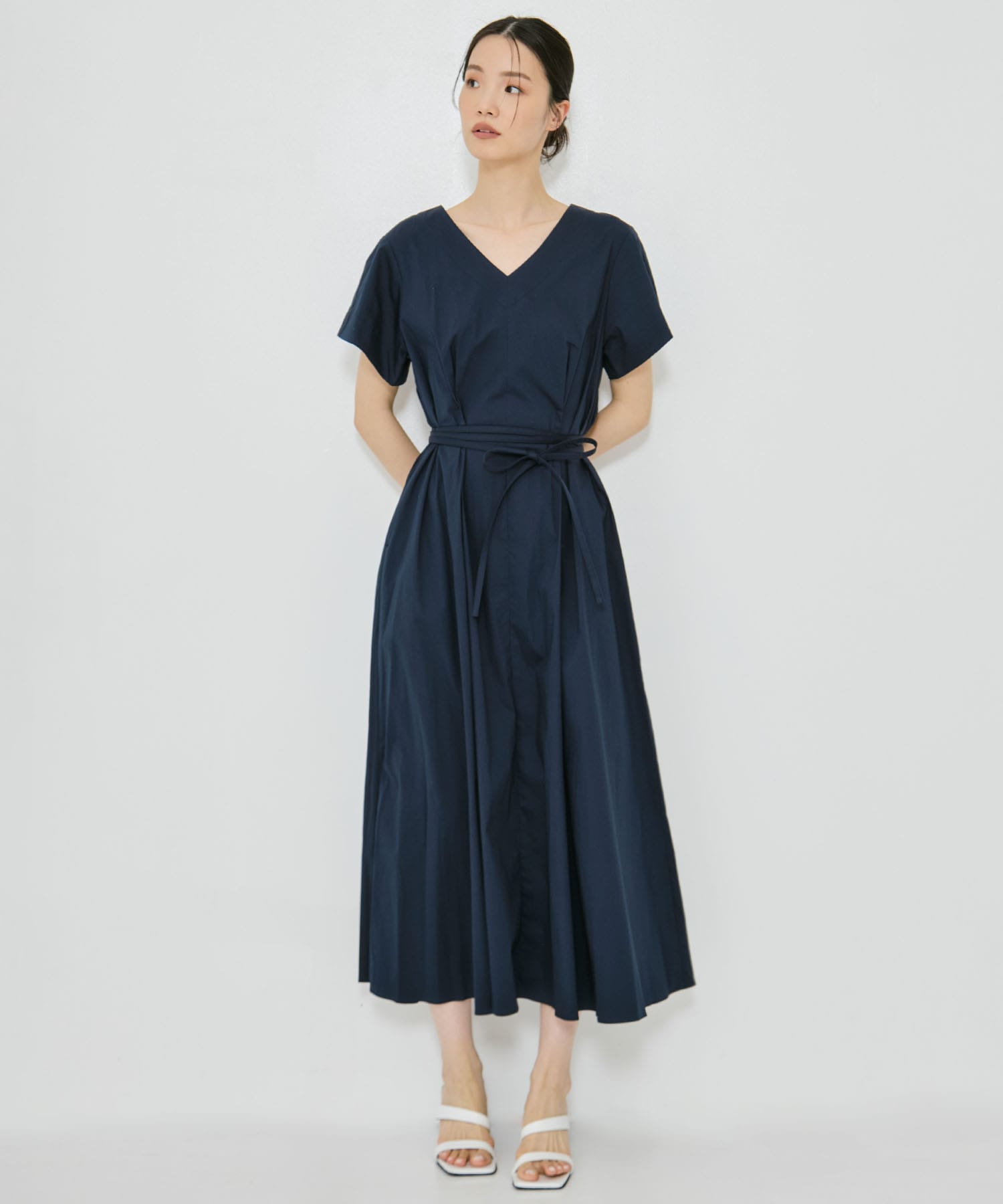 V-Neck Flare Dress STUDIOUS