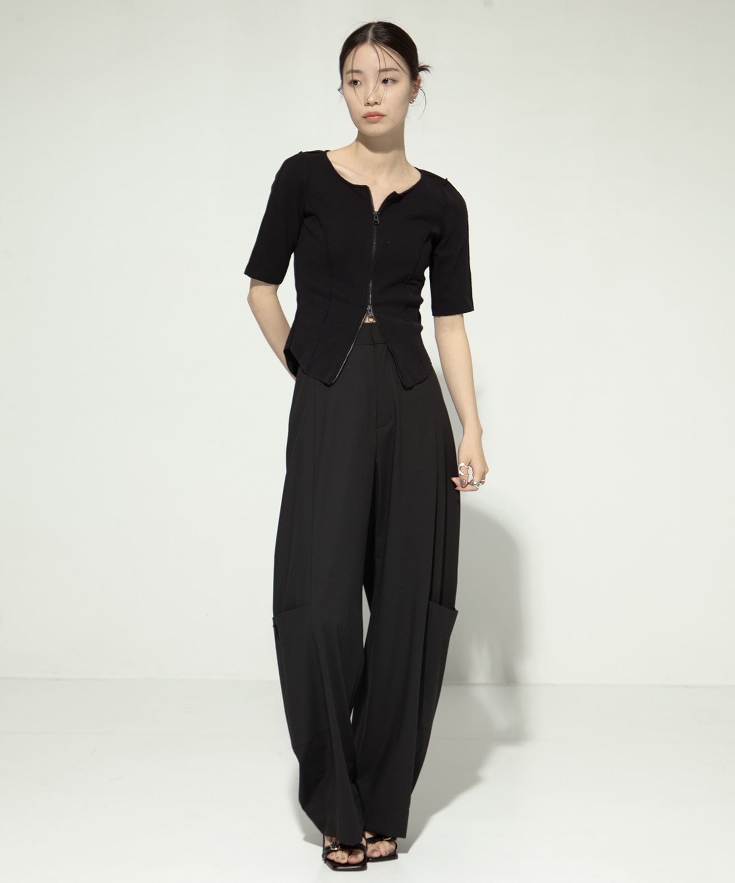 Half Sleeve Zip Up Rib Top STUDIOUS