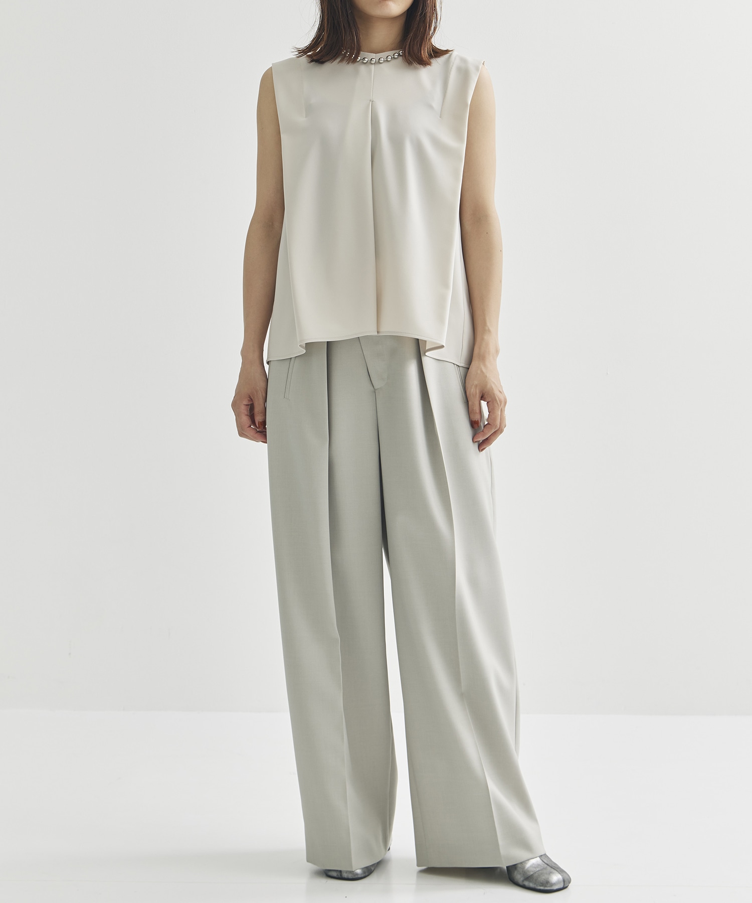 Asymmetric Front Trousers STUDIOUS