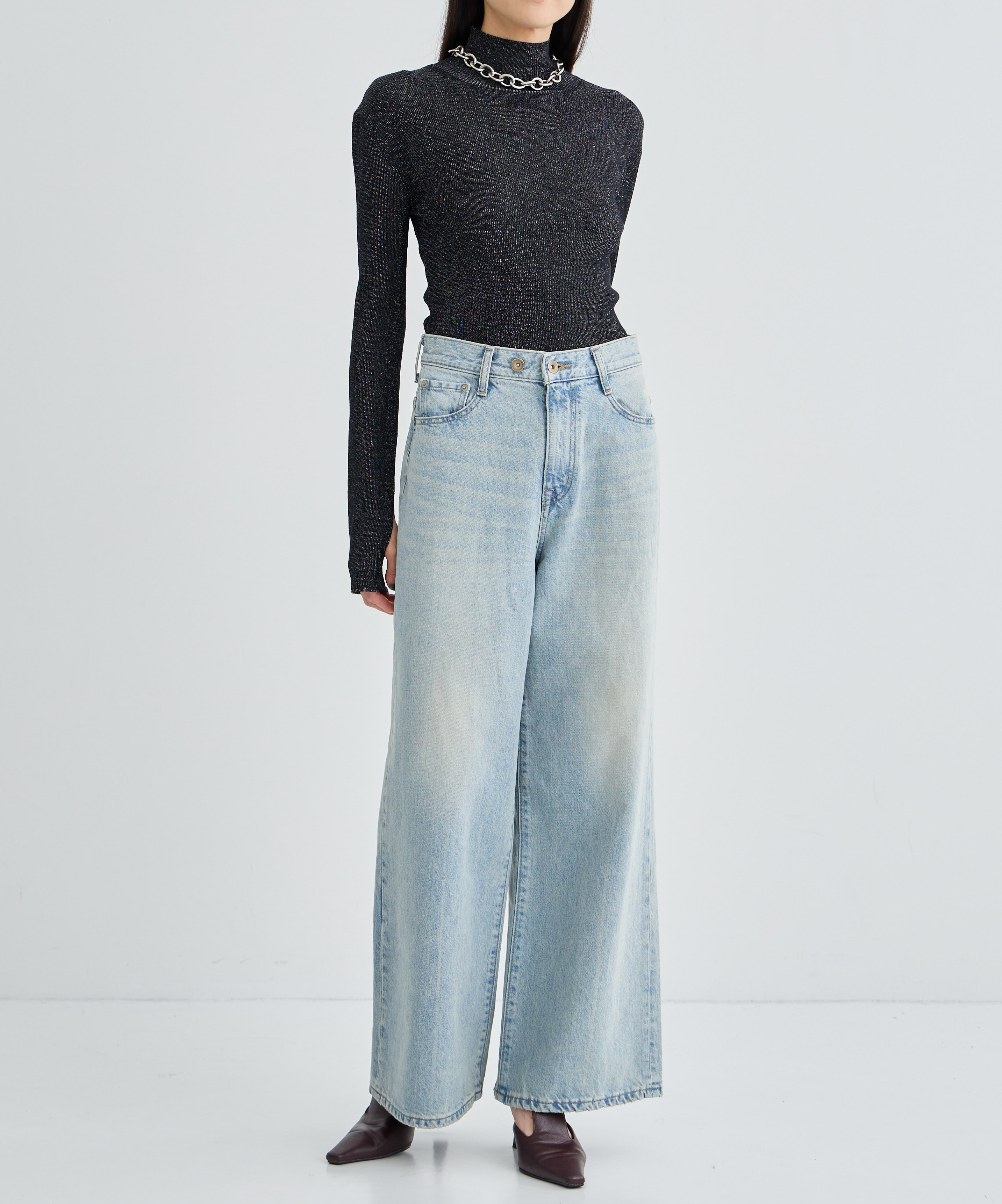 Straight Flare Jeans STUDIOUS