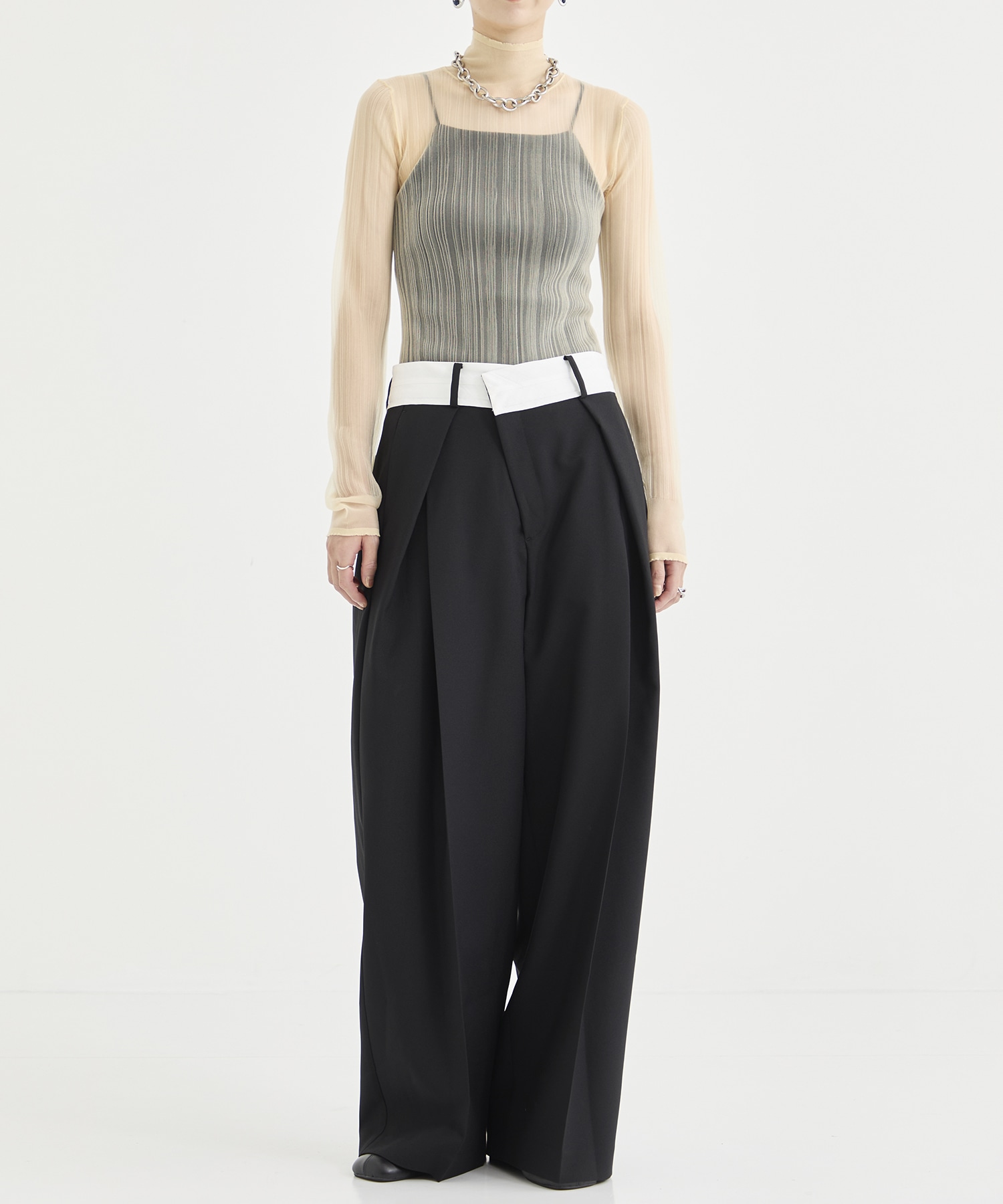 Elastic Waist Tucked Trousers STUDIOUS