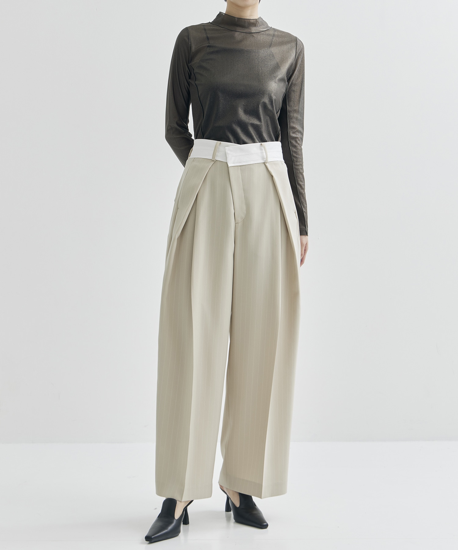 Elastic Waist Tucked Trousers STUDIOUS