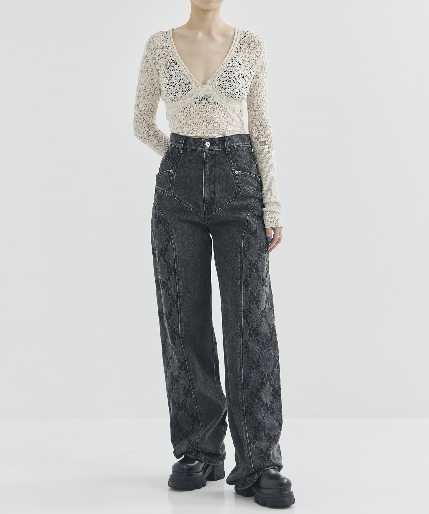 FLOWER EMBROIDERED WIDE JEANS FETICO