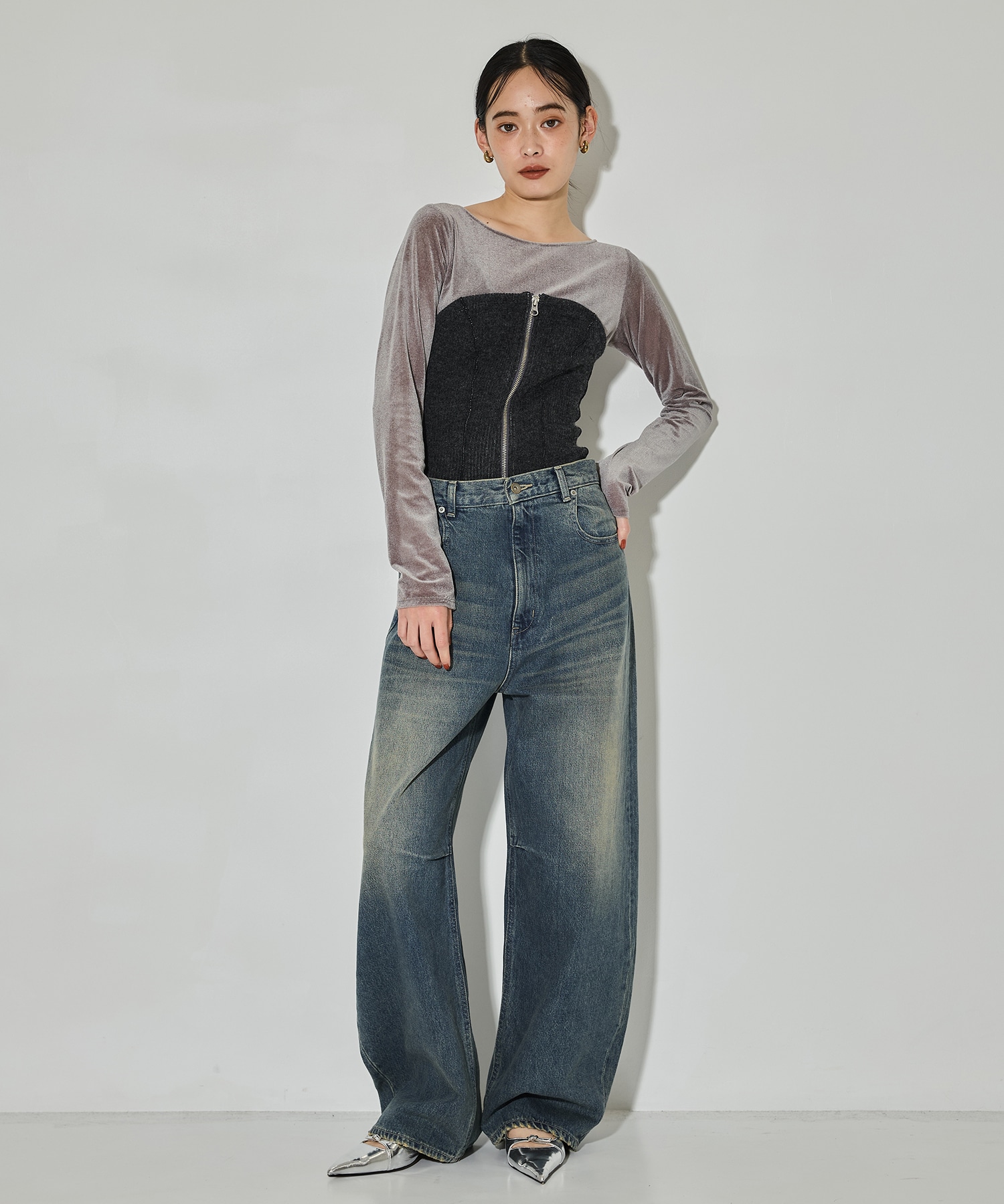 Barrel Leg Jeans STUDIOUS