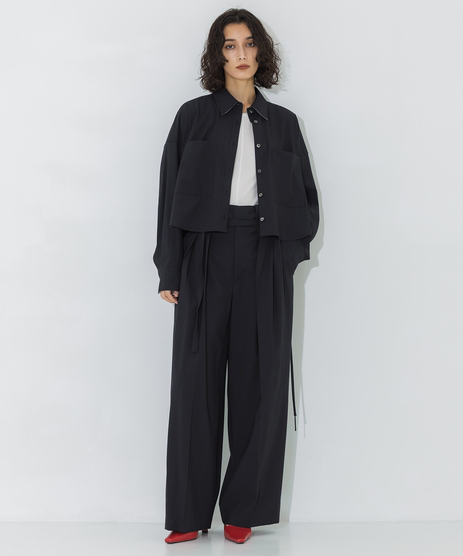 High Waist Tucked Trousers STUDIOUS