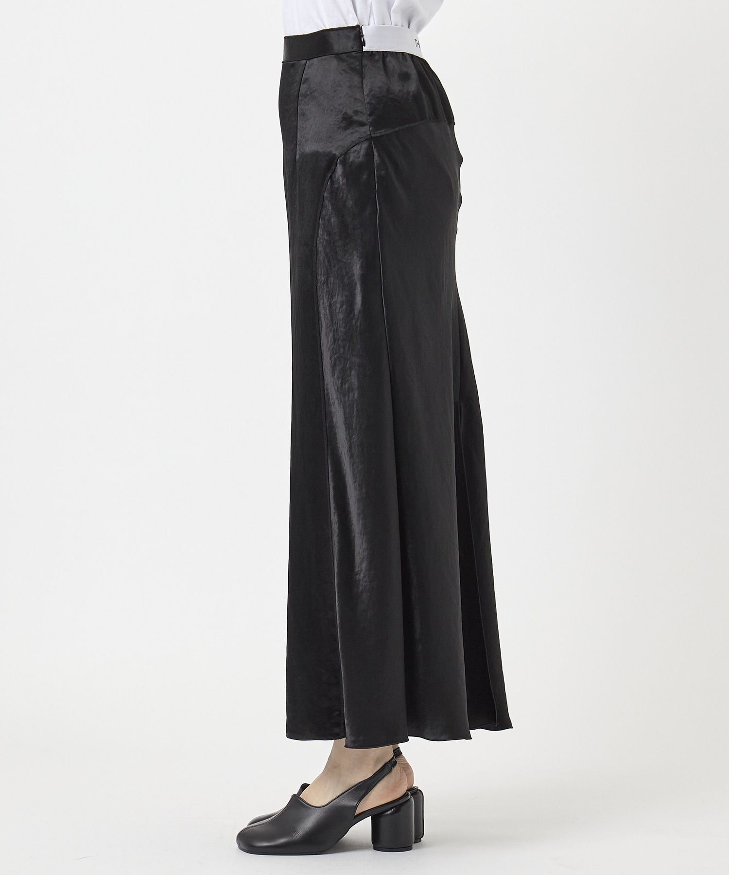 BACK SLIT ACETATE SATIN MAXI SKIRT THINGS THAT MATTER