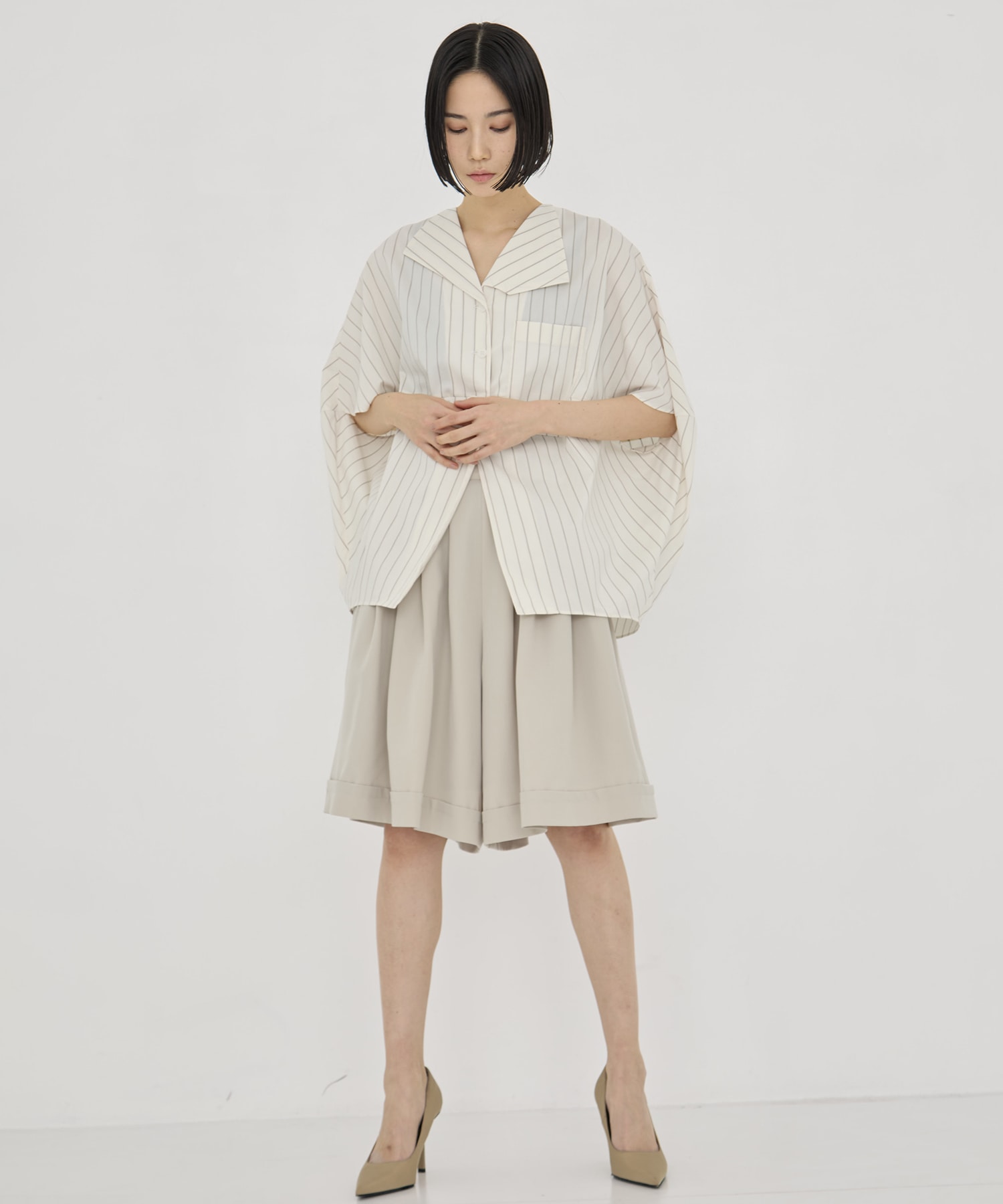 Aura Stripe shirt AKIRANAKA