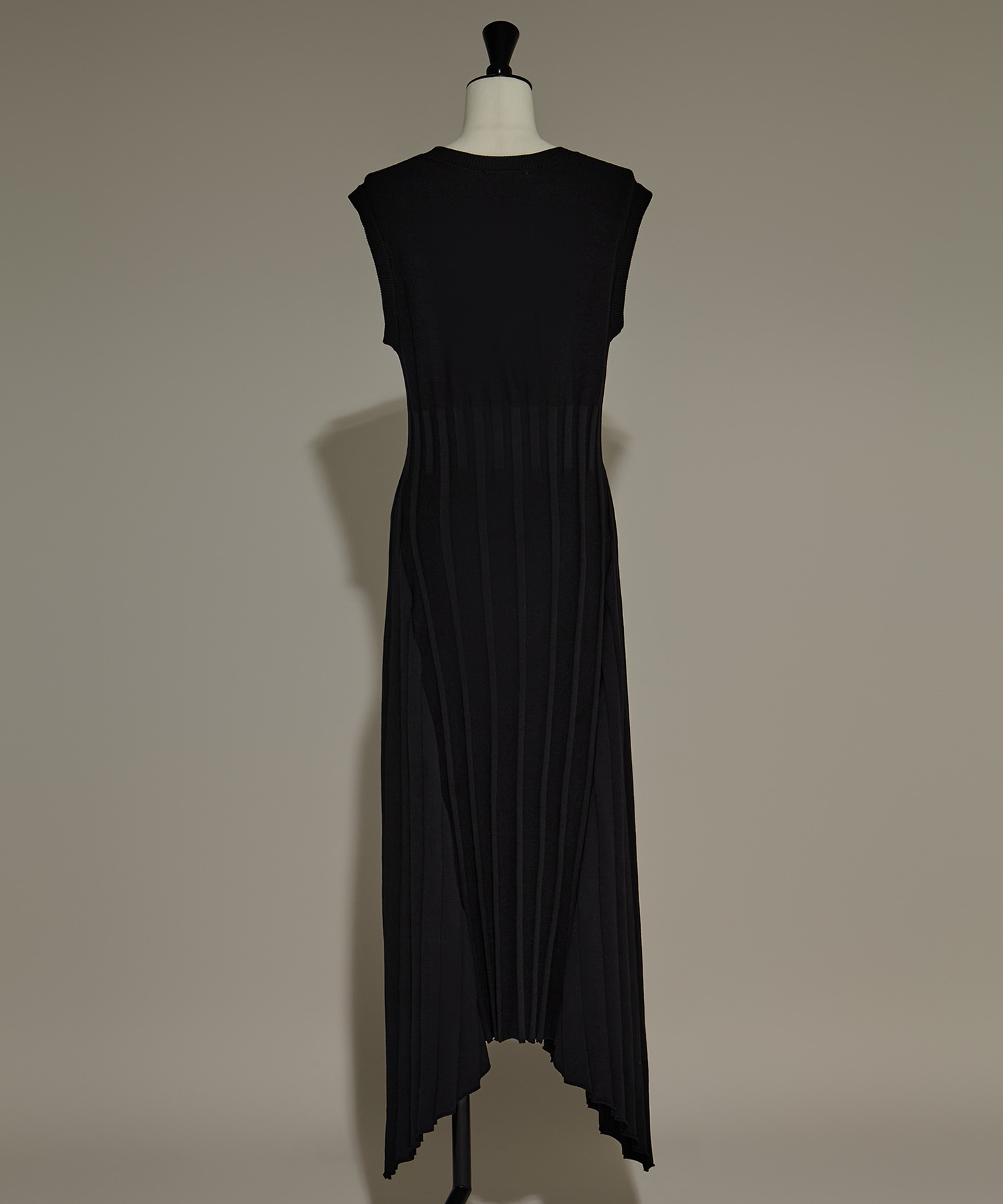 別注NO SLEEVE KNIT DRESS CINOH