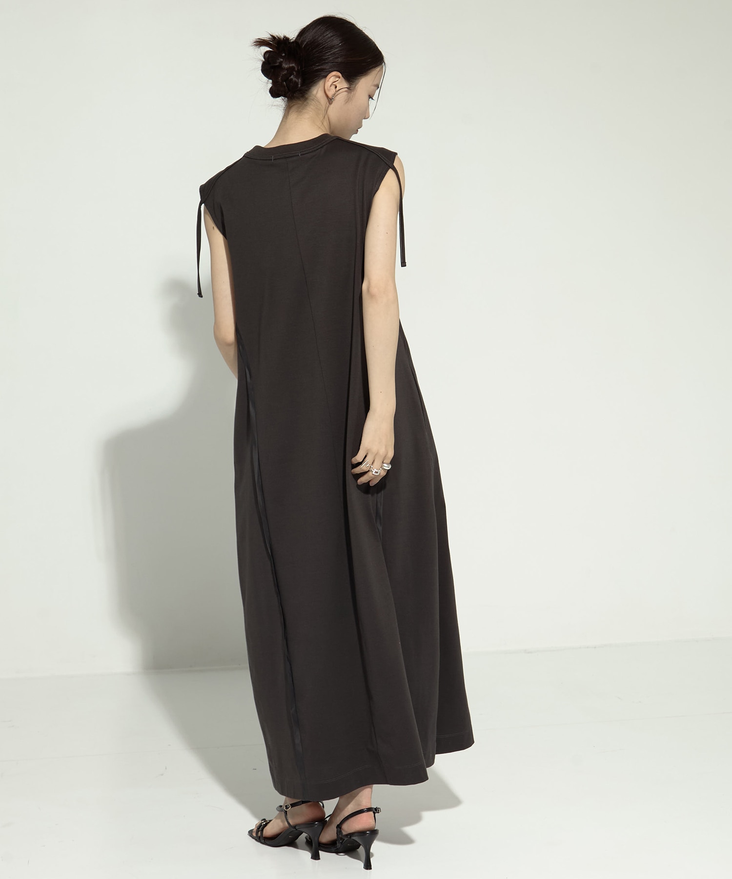 別注SIDE LINE DRESS CINOH