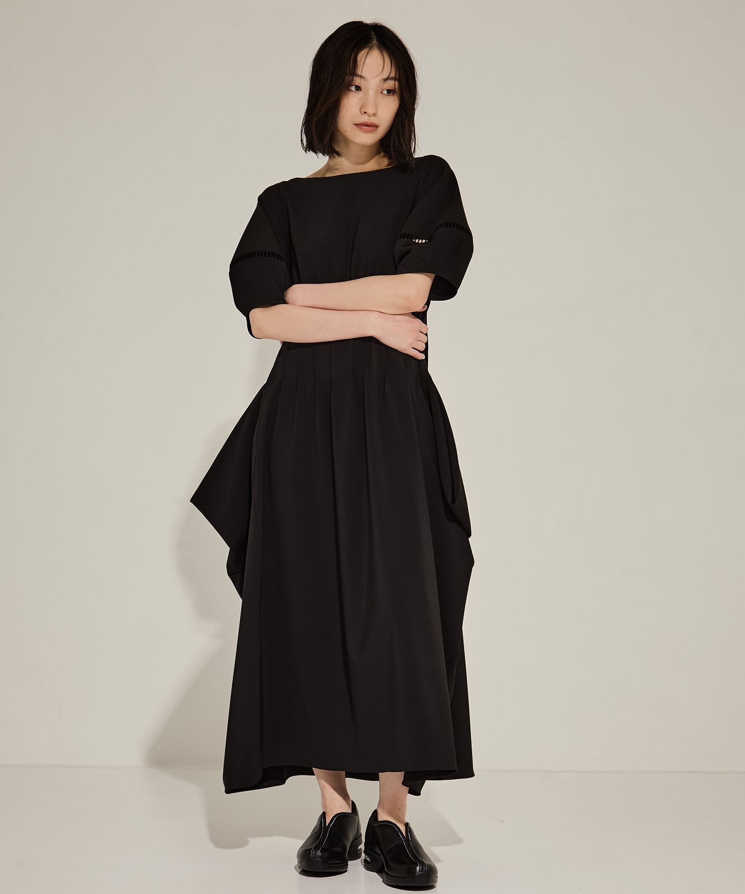 PIN TUCK VOLIME SLEEVE DRESS STUDIOUS