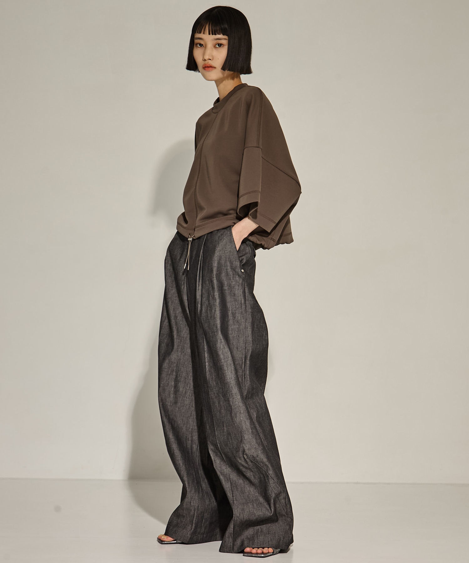 Draw Cord Hem Cropped T UJOH