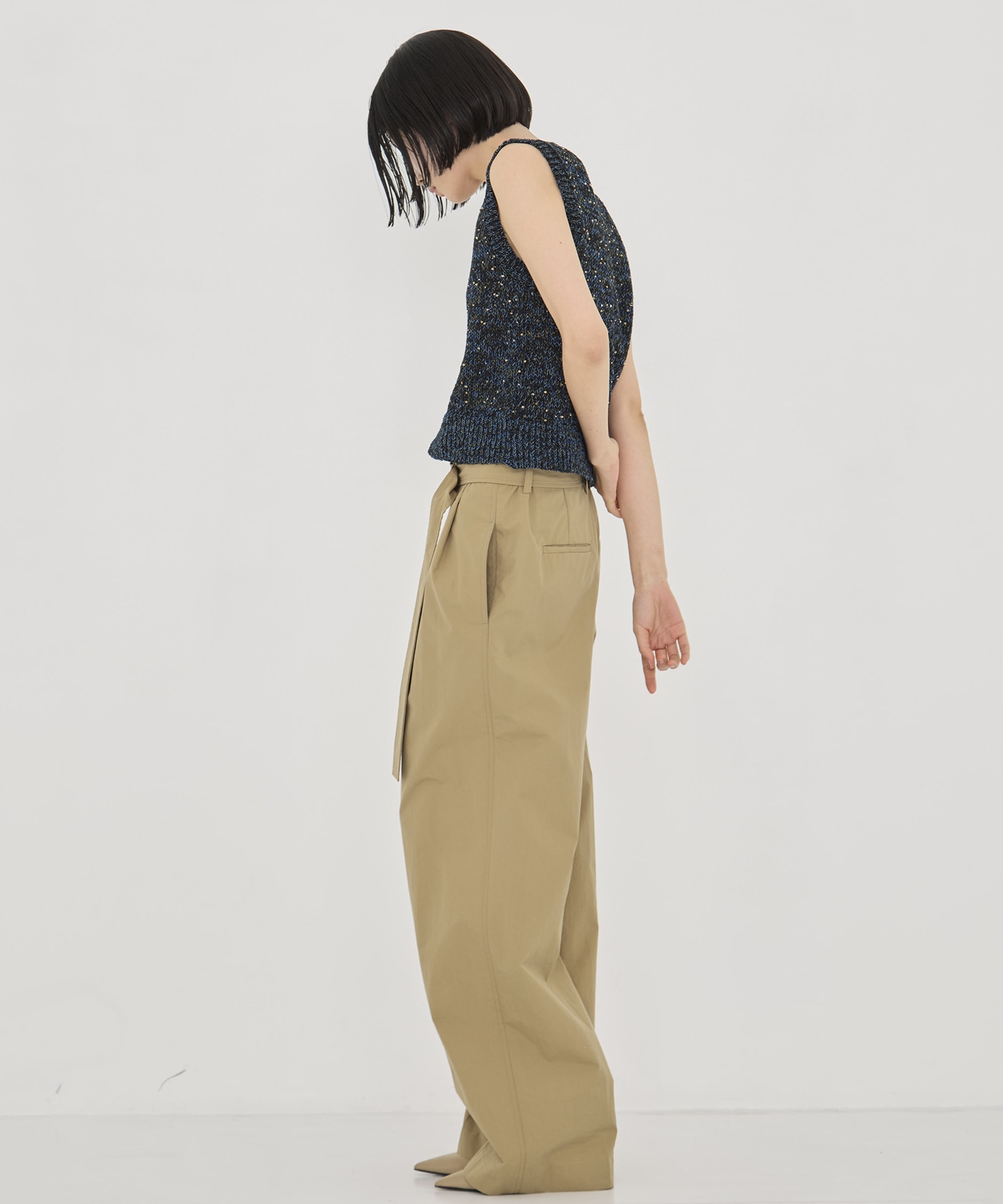 Lila Sequinned knit pullover AKIRANAKA