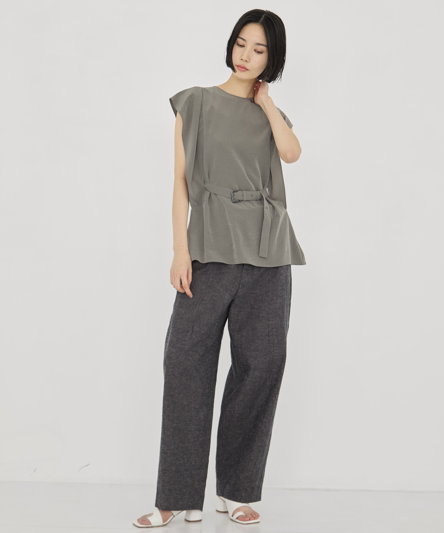 Janna drape sleeve pullover AKIRANAKA