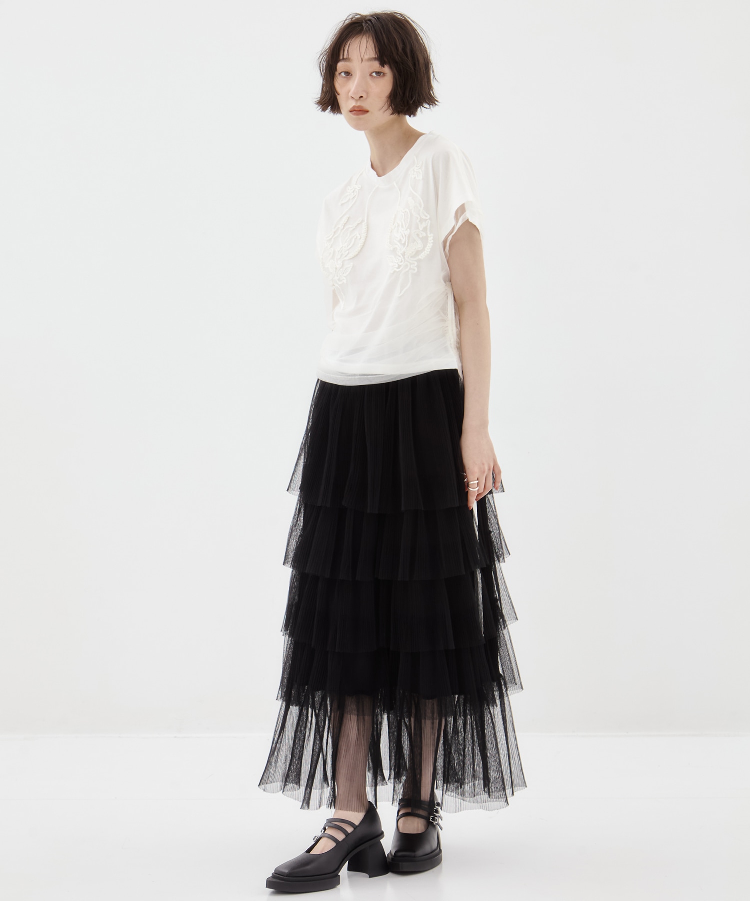 EX.embroidered tulle layered tops MURRAL