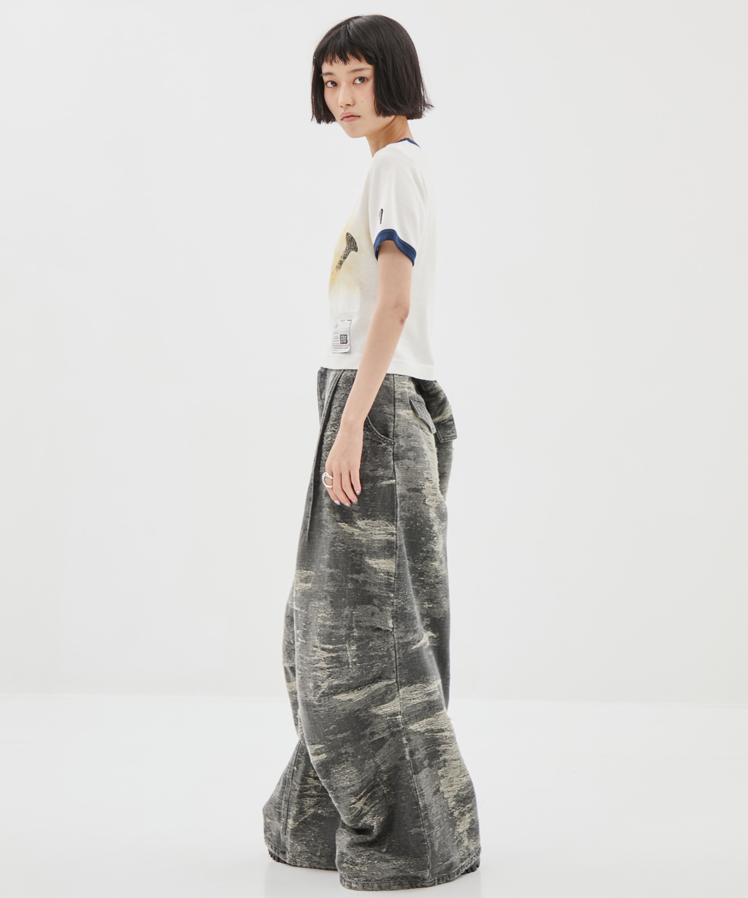 SMILY FACE PRINTED MINI TEE Maison MIHARA YASUHIRO