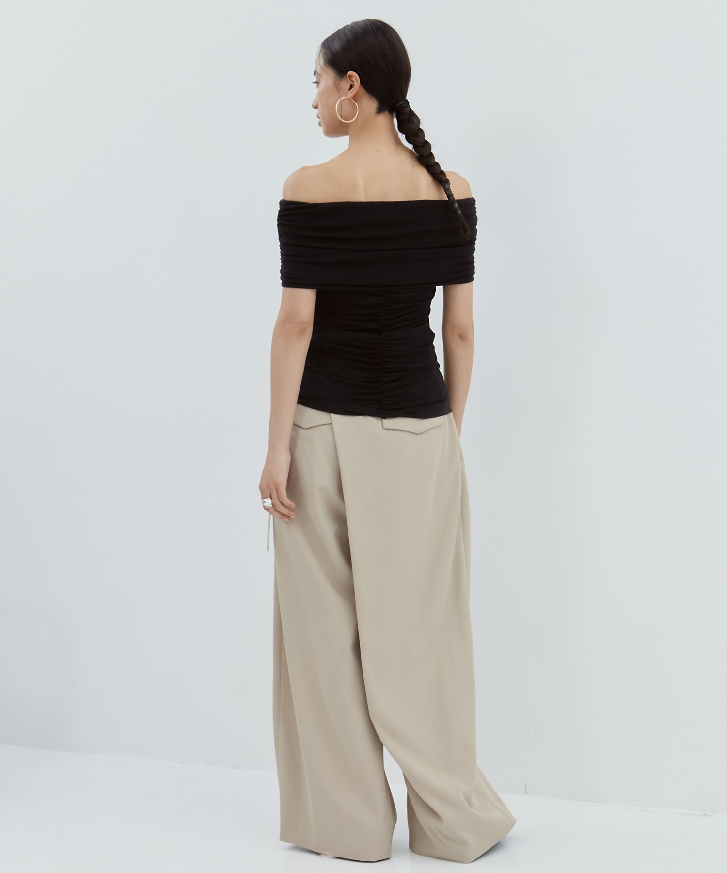 別注OFF SHOULDER TOPS determ