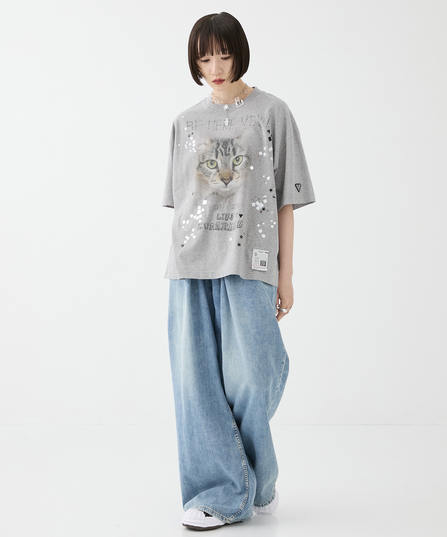 EMBELLISHED DISTRESSED TEE Maison MIHARA YASUHIRO