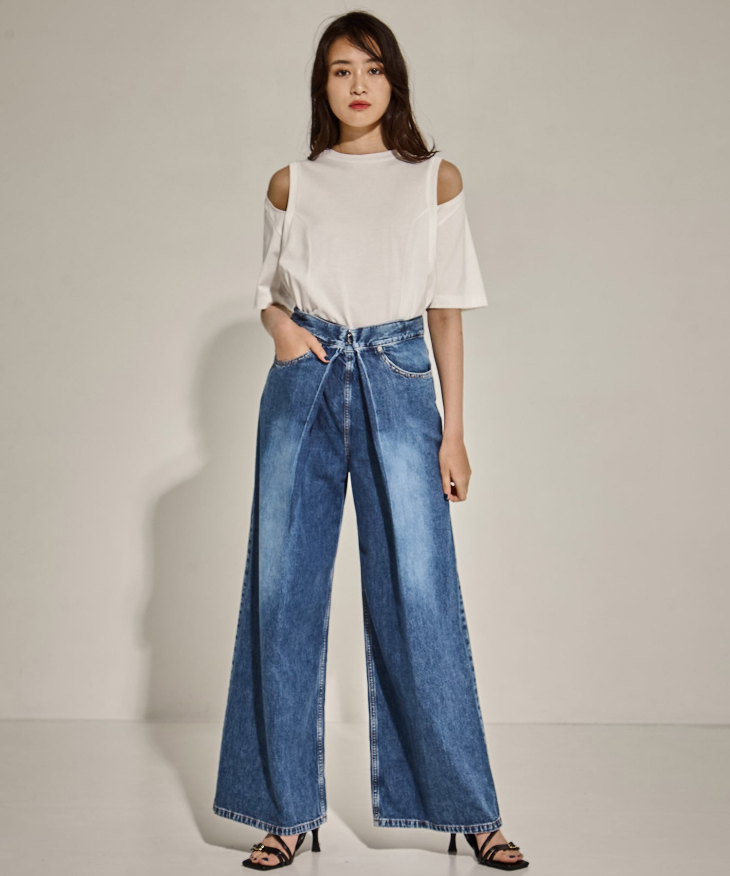 WASHED DENIM WIDE PANTS (SHORT LENGTH) JOHN LAWRENCE SULLIVAN