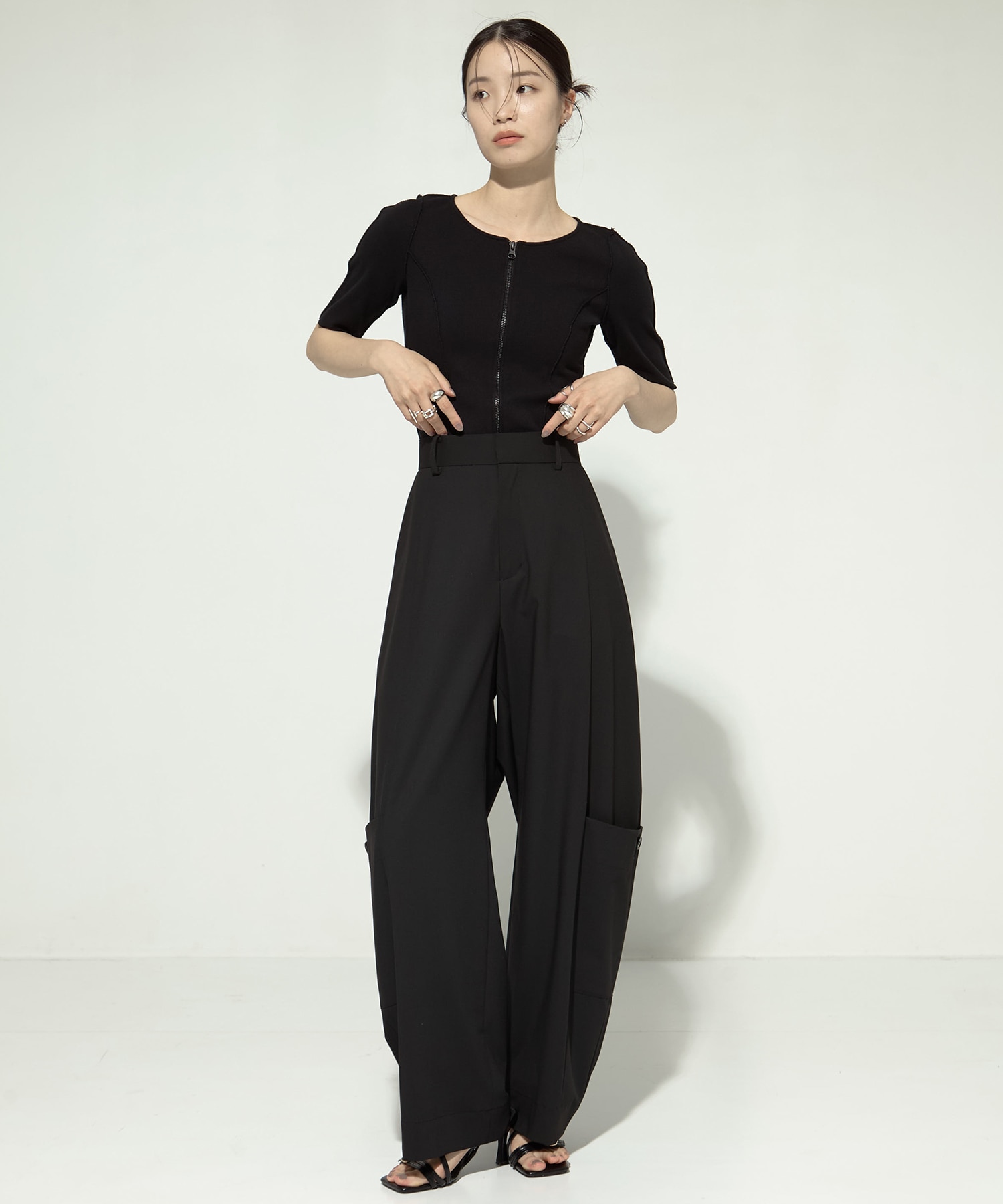 Barrel Leg Cargo Trousers STUDIOUS