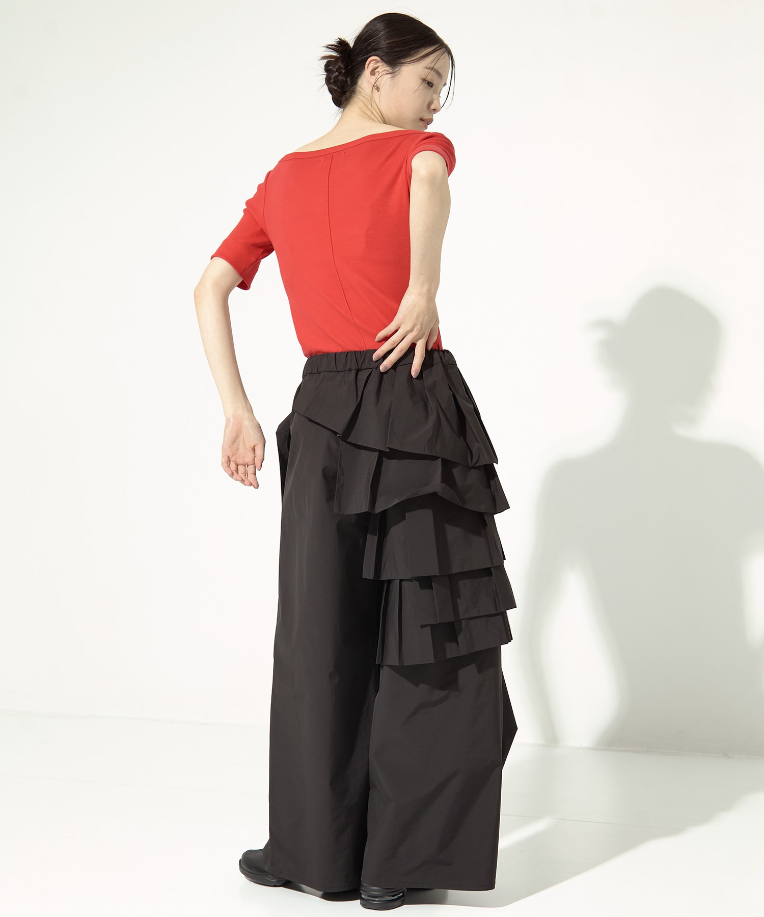 別注 RUFFLE PANTS TAAKK