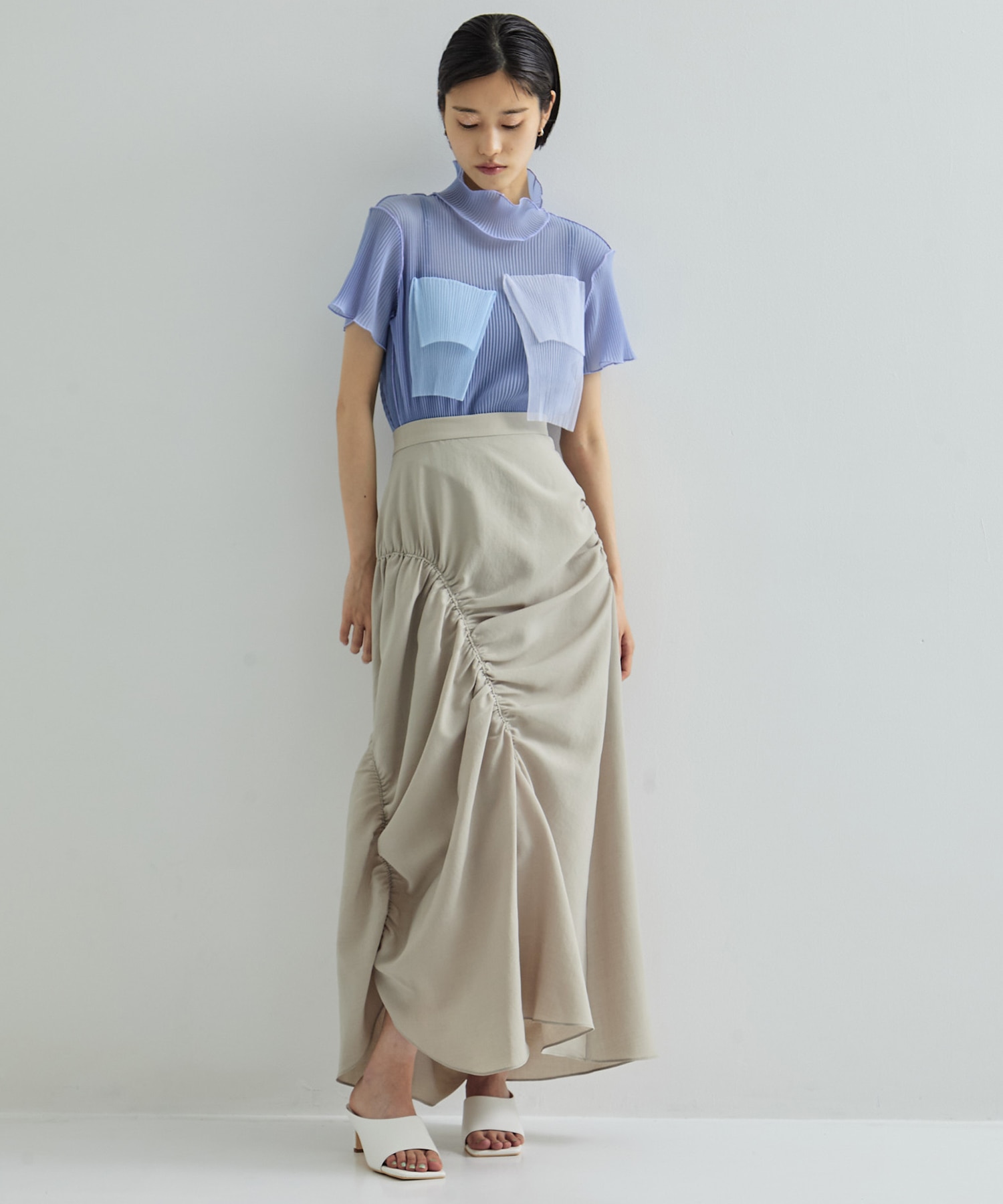 GATHER SHIRRING SKIRT STUDIOUS
