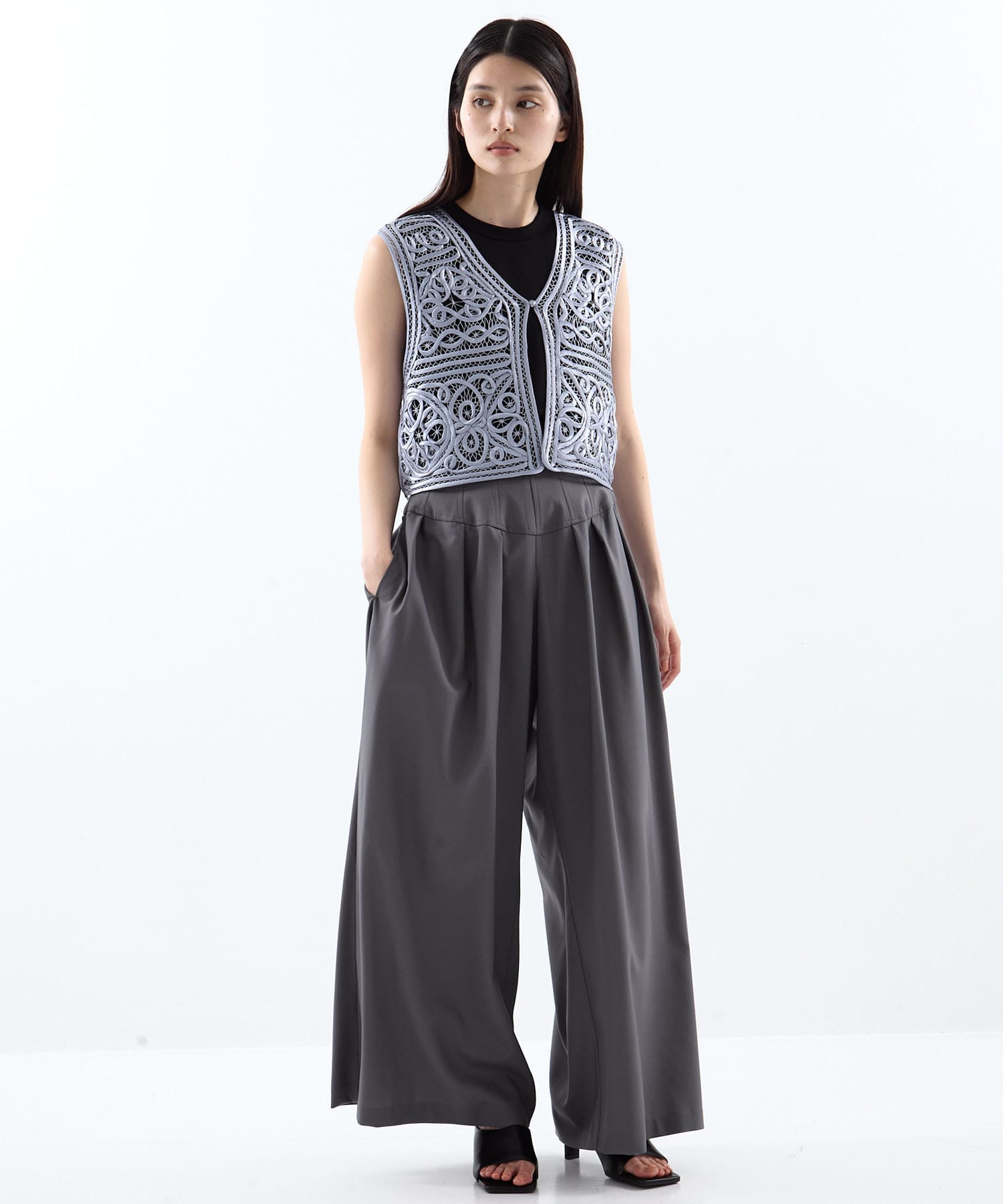 2WAY SATIN BATTEN  LACE VEST AMERI