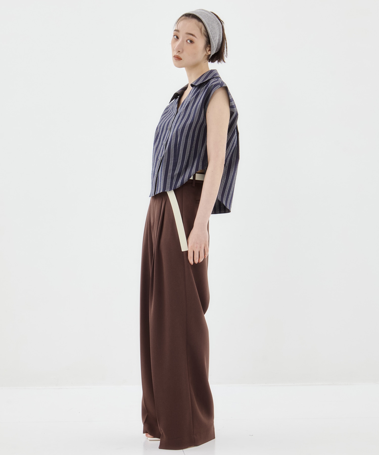 Seersucker Sleeveless Shirt STUDIOUS