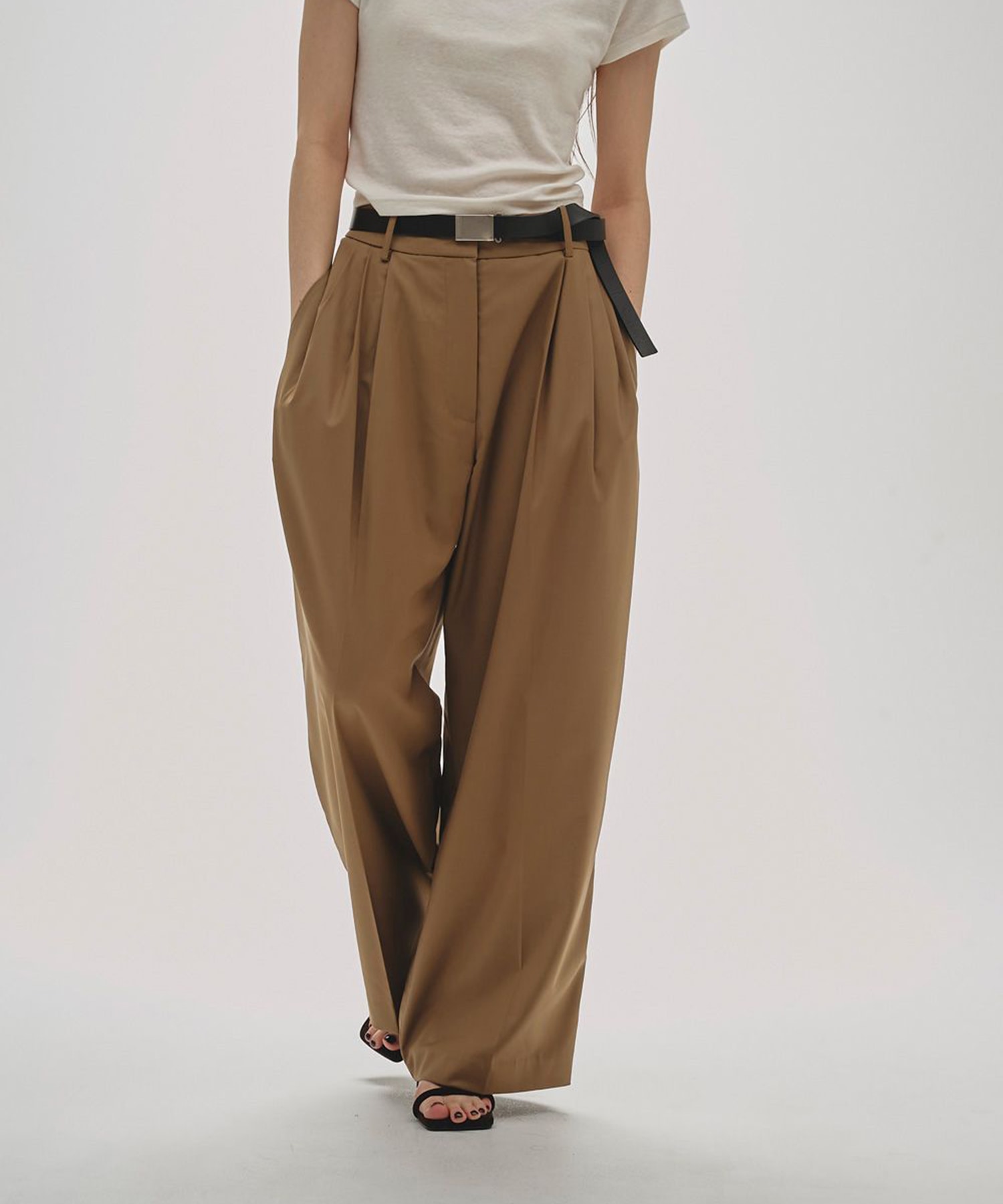Lightweight Tuck Trousers TODAYFUL