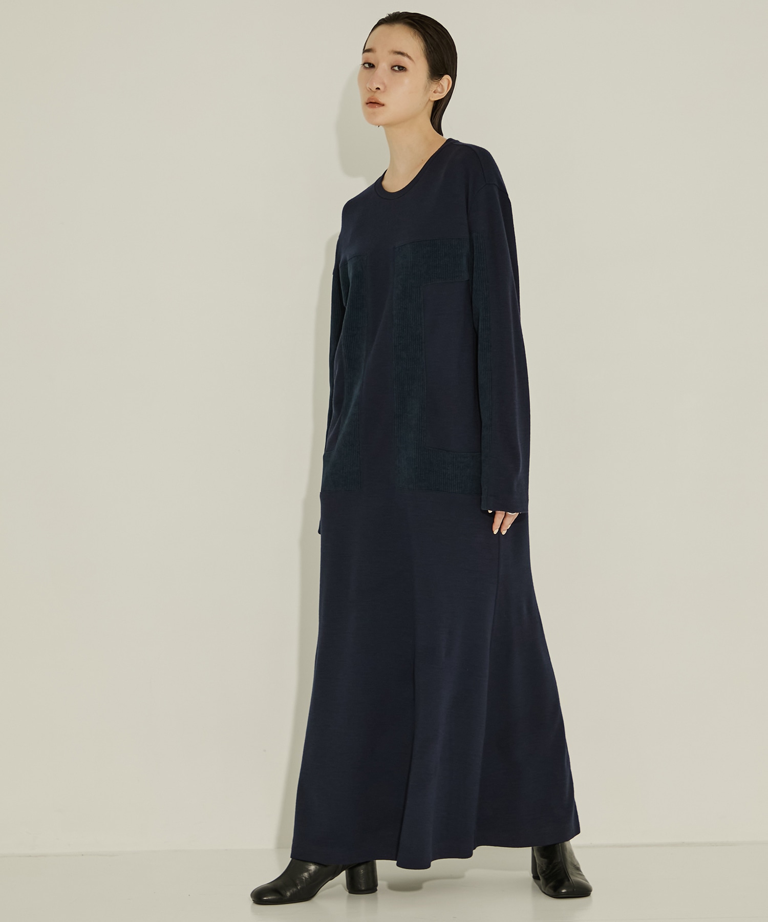 Ottilia panel dress AKIRANAKA