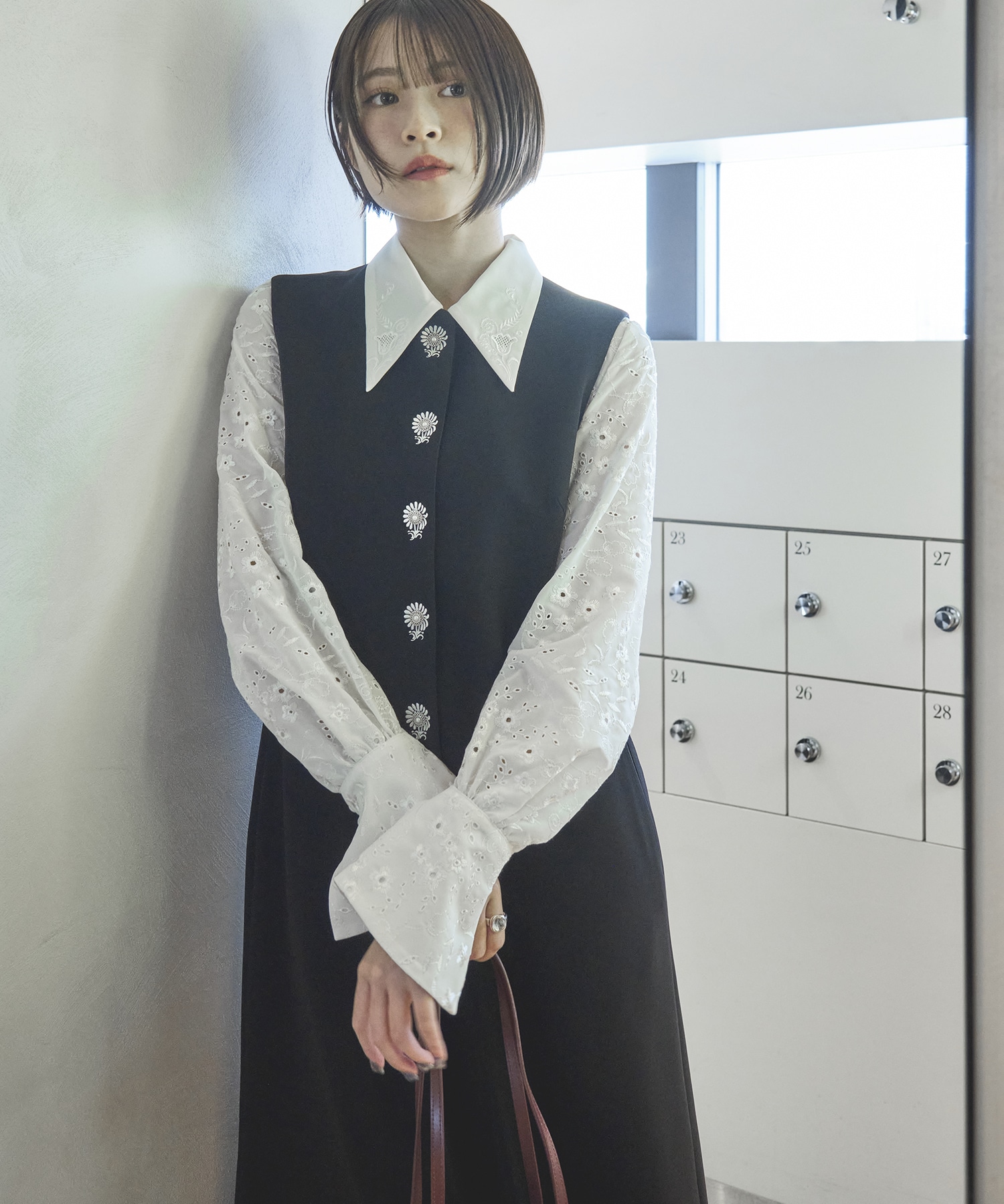 Acetate Polyester Embroidered Buttonholes Sleeveless Dress Mame Kurogouchi