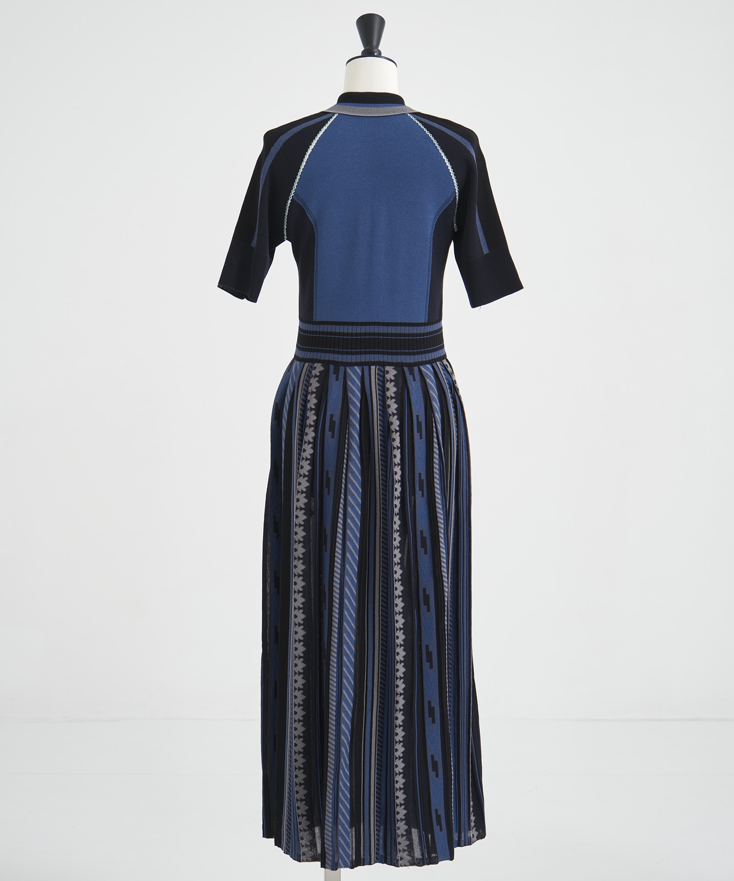 Geometric Pattern Knitted Dress Mame Kurogouchi