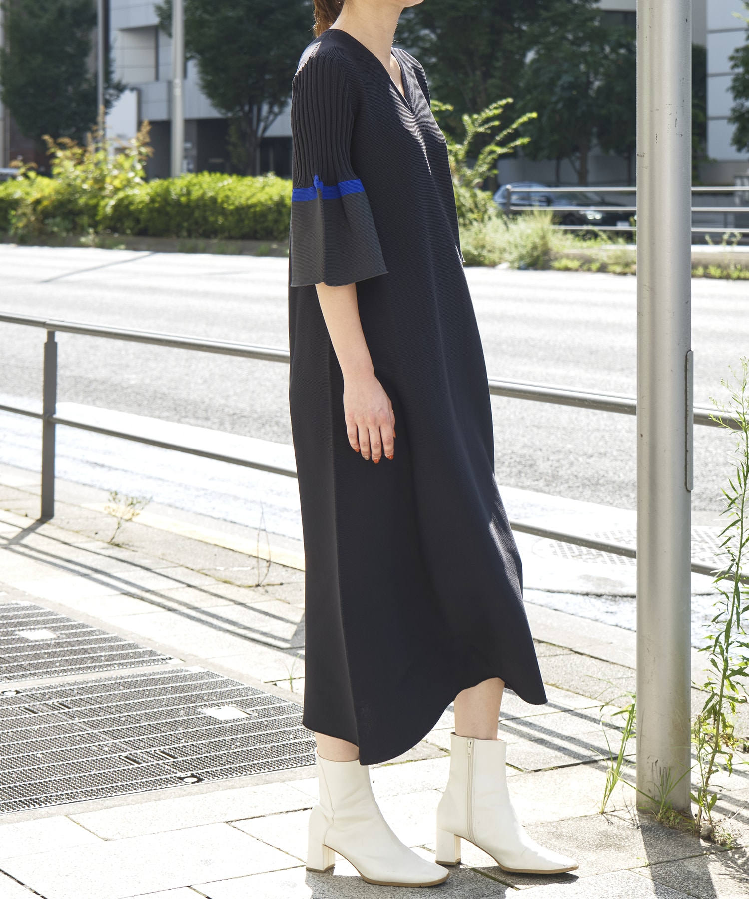 POTTERY SHORT BELL SLEEVE FLARE DRESS CFCL