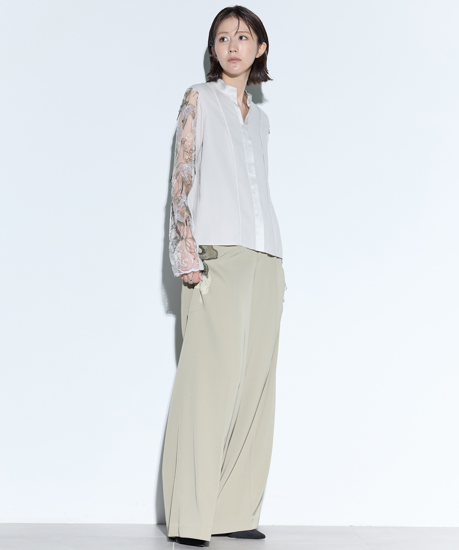 Tears flower lace tops MURRAL