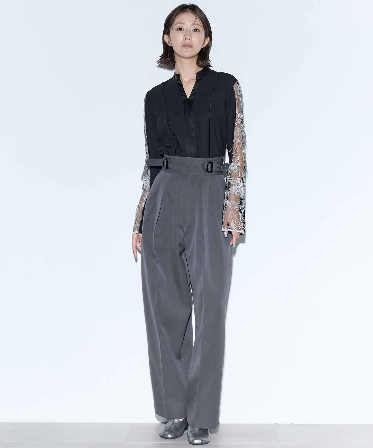 Tears flower lace tops MURRAL