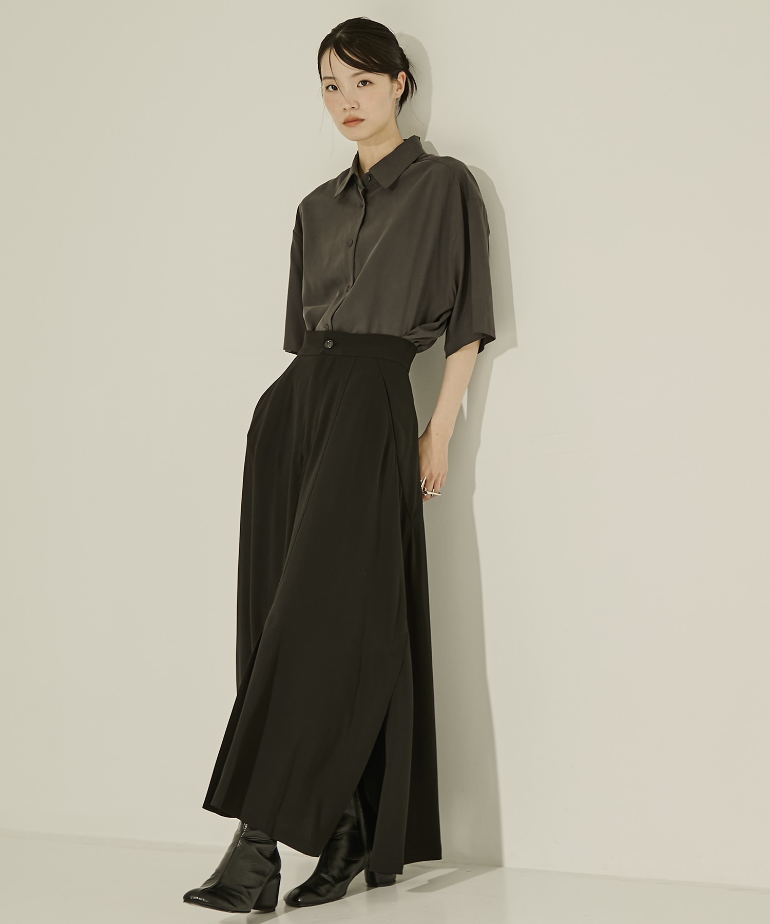Slit Long SKT UJOH