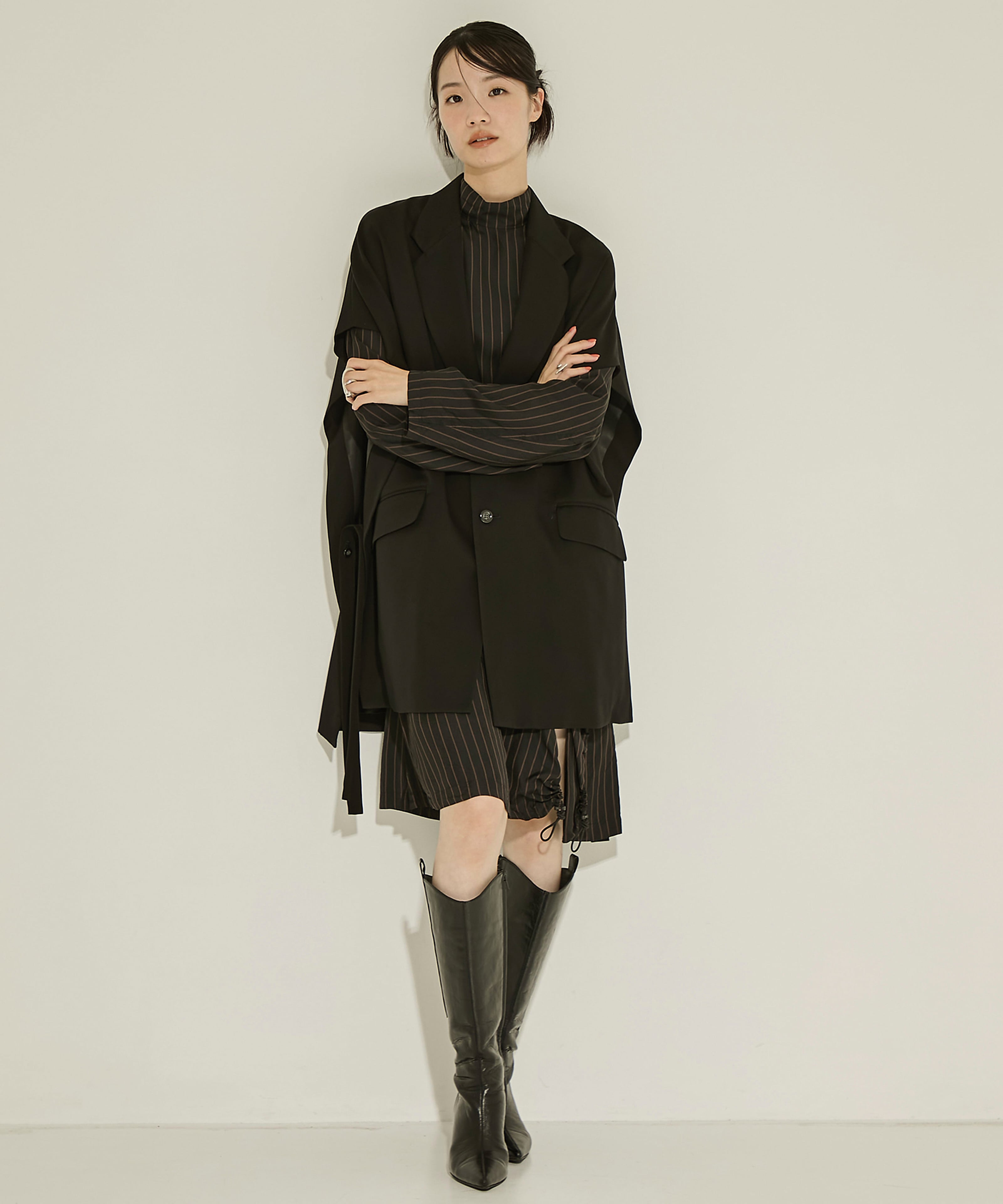 Square Vest UJOH